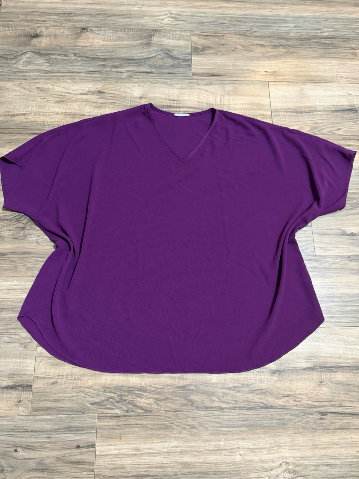 Women’s Purple Polyester Blend Woven V-Neck Dolman Short Sleeve Blouse