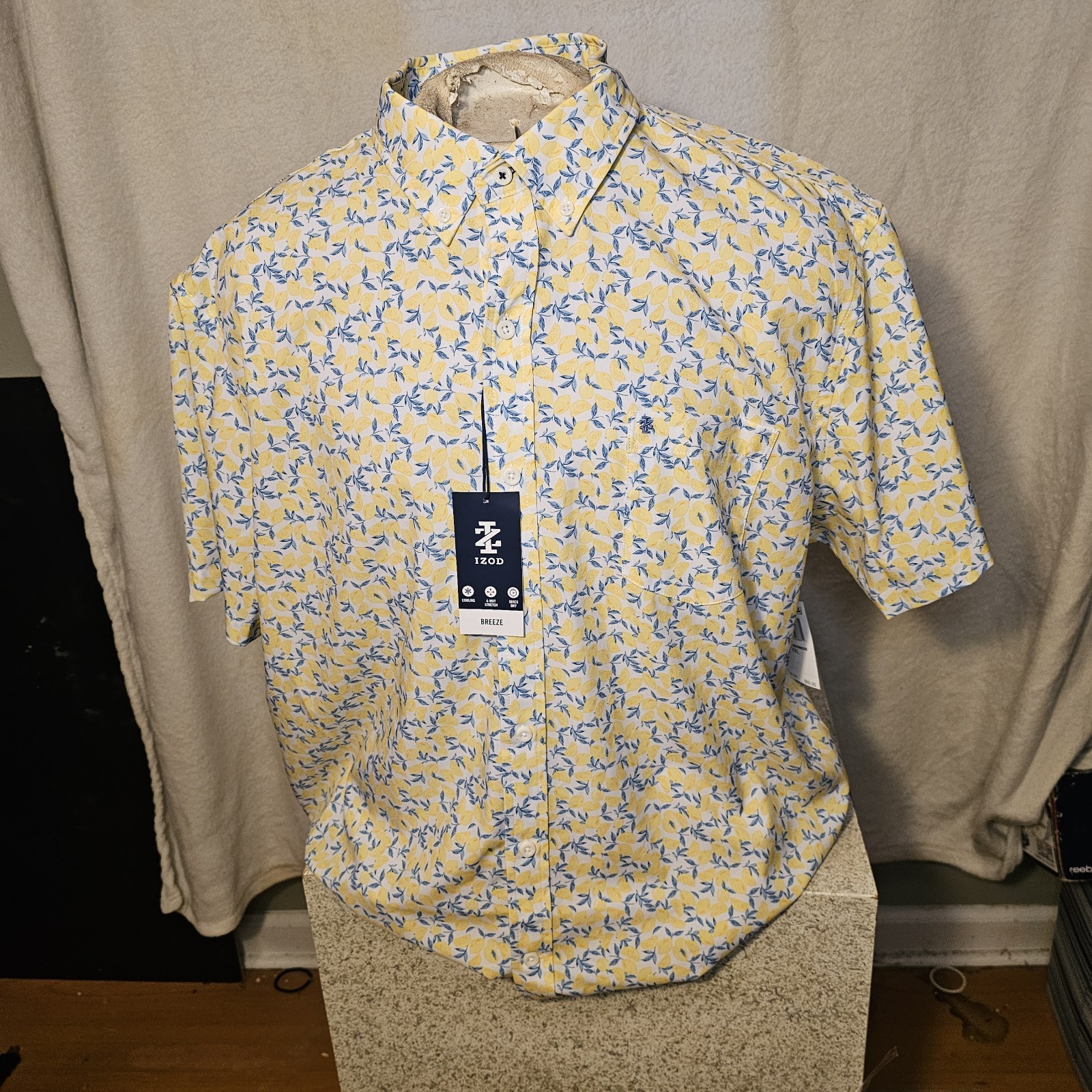 IZOD Lemon Print Button Up Shirt Mens XXL Short Sleeve Tropical Summer NWT