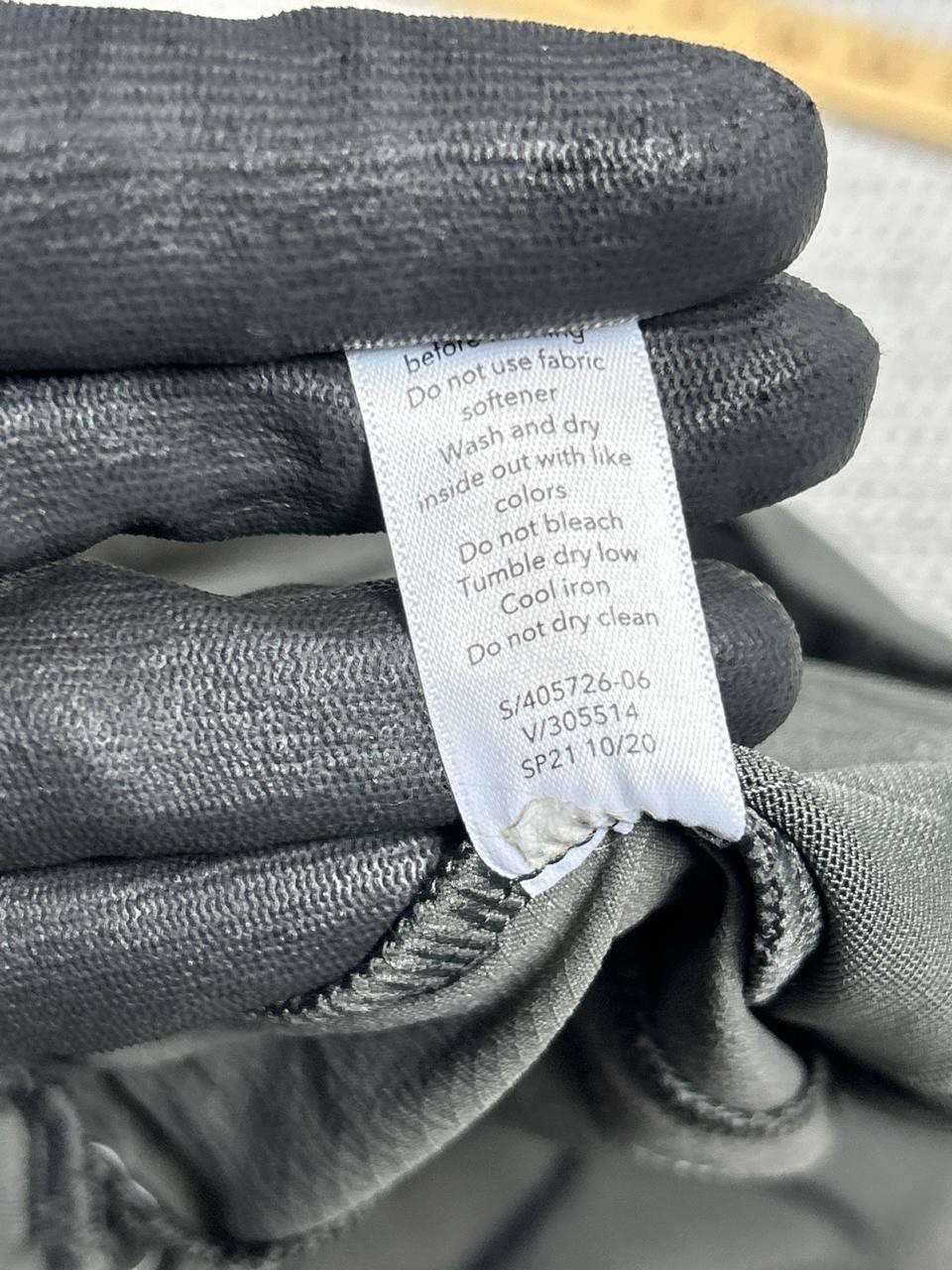 Athleta Trekkie North Legacy Jogger Pants Womens 18 Green Abrasion Resistant