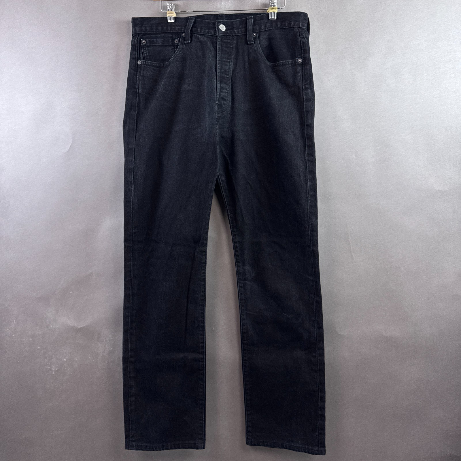 Levis 501 Jeans Mens 34×32 Black Button Fly Denim Pants Straight Dark (Tag34x36)