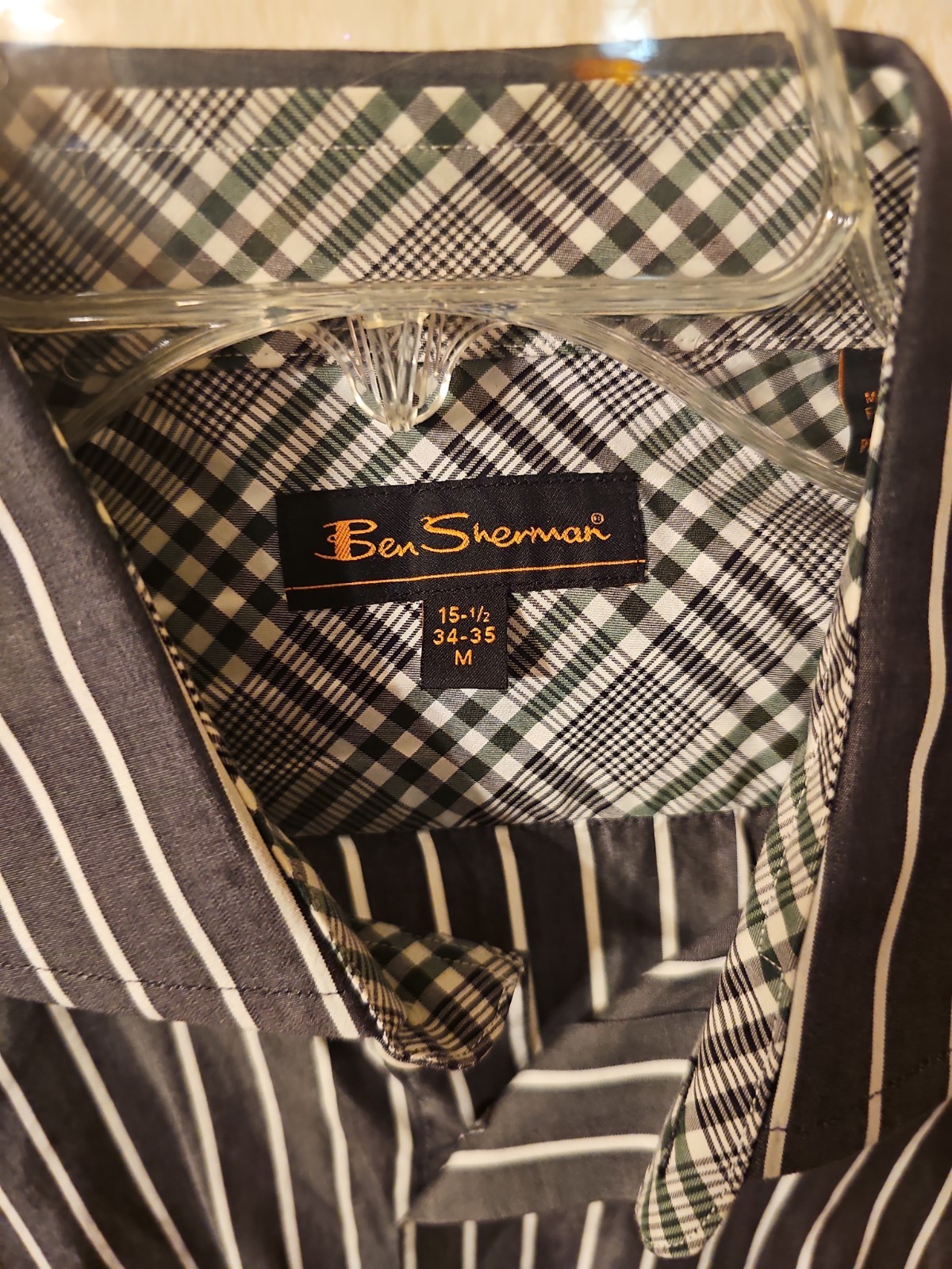 Ben Sherman Men’s Long Sleeve Woven Gray Striped Button Up Size Medium.