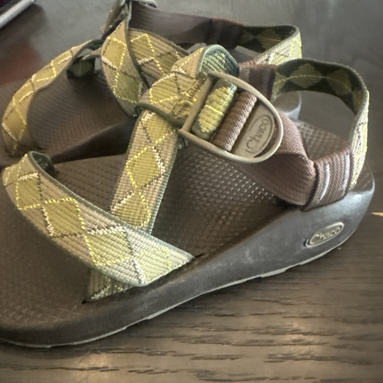Chaco Z/1 Classic Mens Size 7 Sport Sandals Olive Green Vibram Hiking Womens 8.5