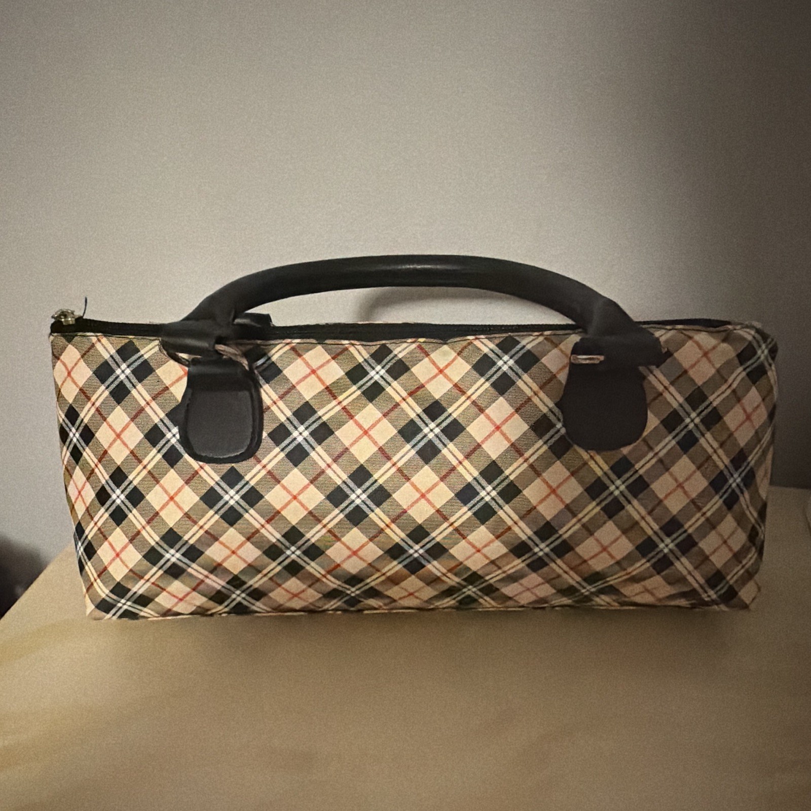 Women’s Beige/Red/Black Plaid Satchel Top Handle Bag Zip Closure Double Handles