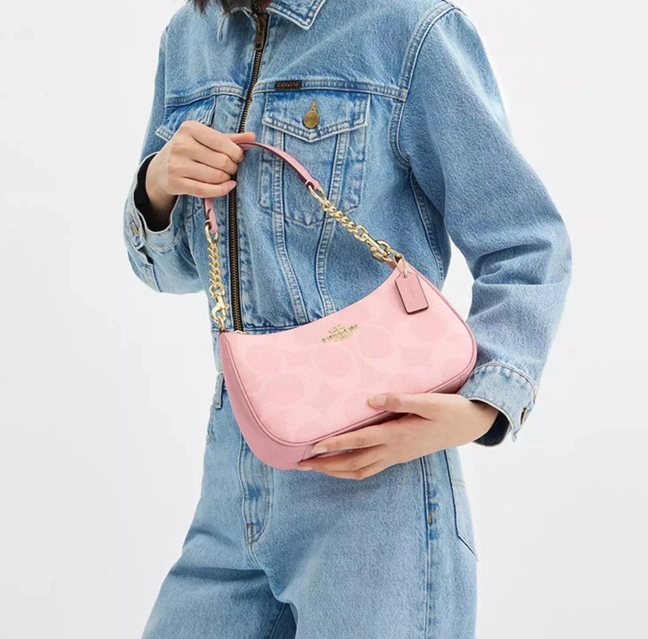 COACH Teri Shoulder Bag In signature canvas/Gold/Powder Pink New CAL51