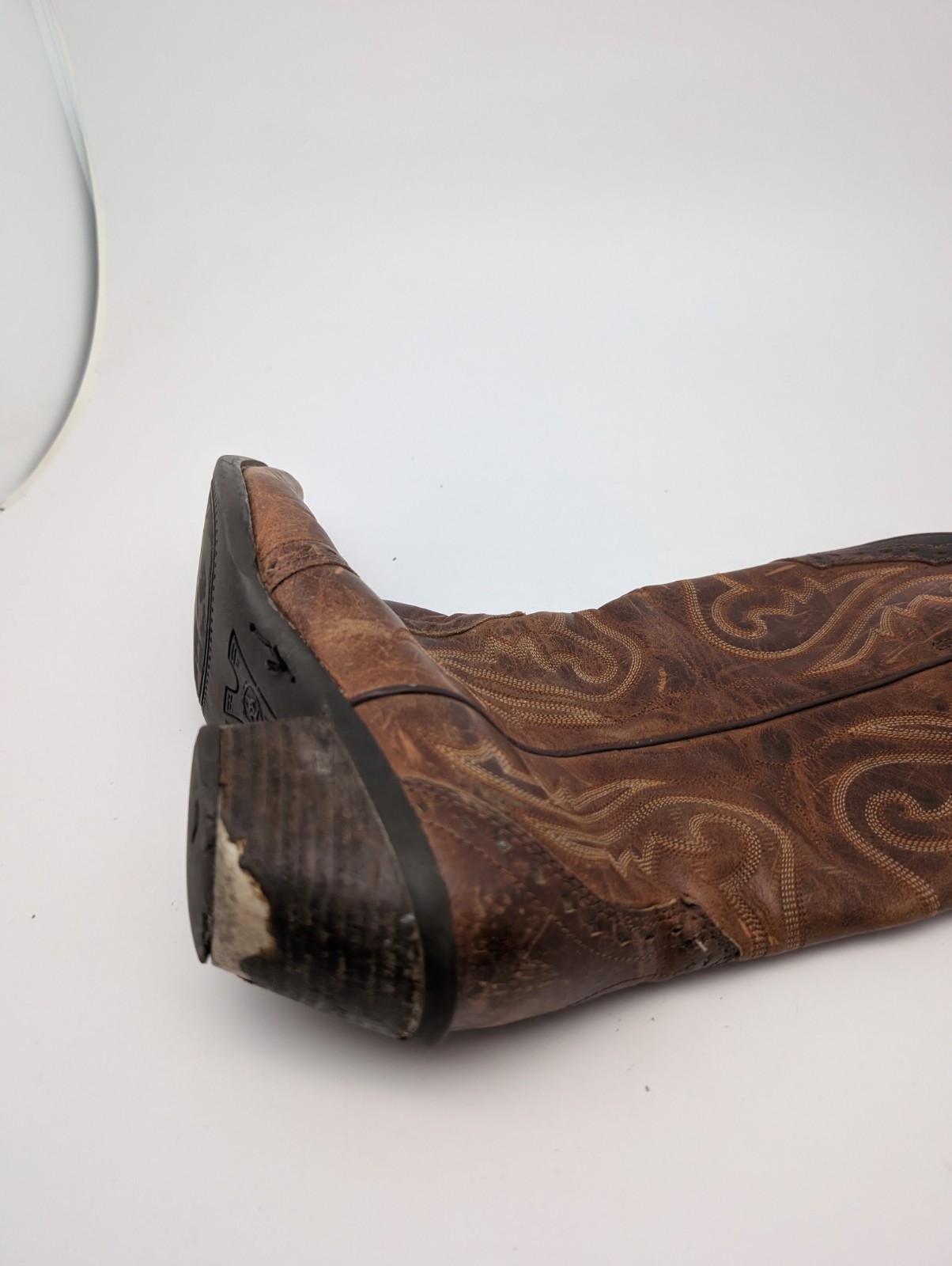 Ariat WOMEN’S 7 B Heritage Western Regular Toe Boot Caramel Model #10005908 LOOK