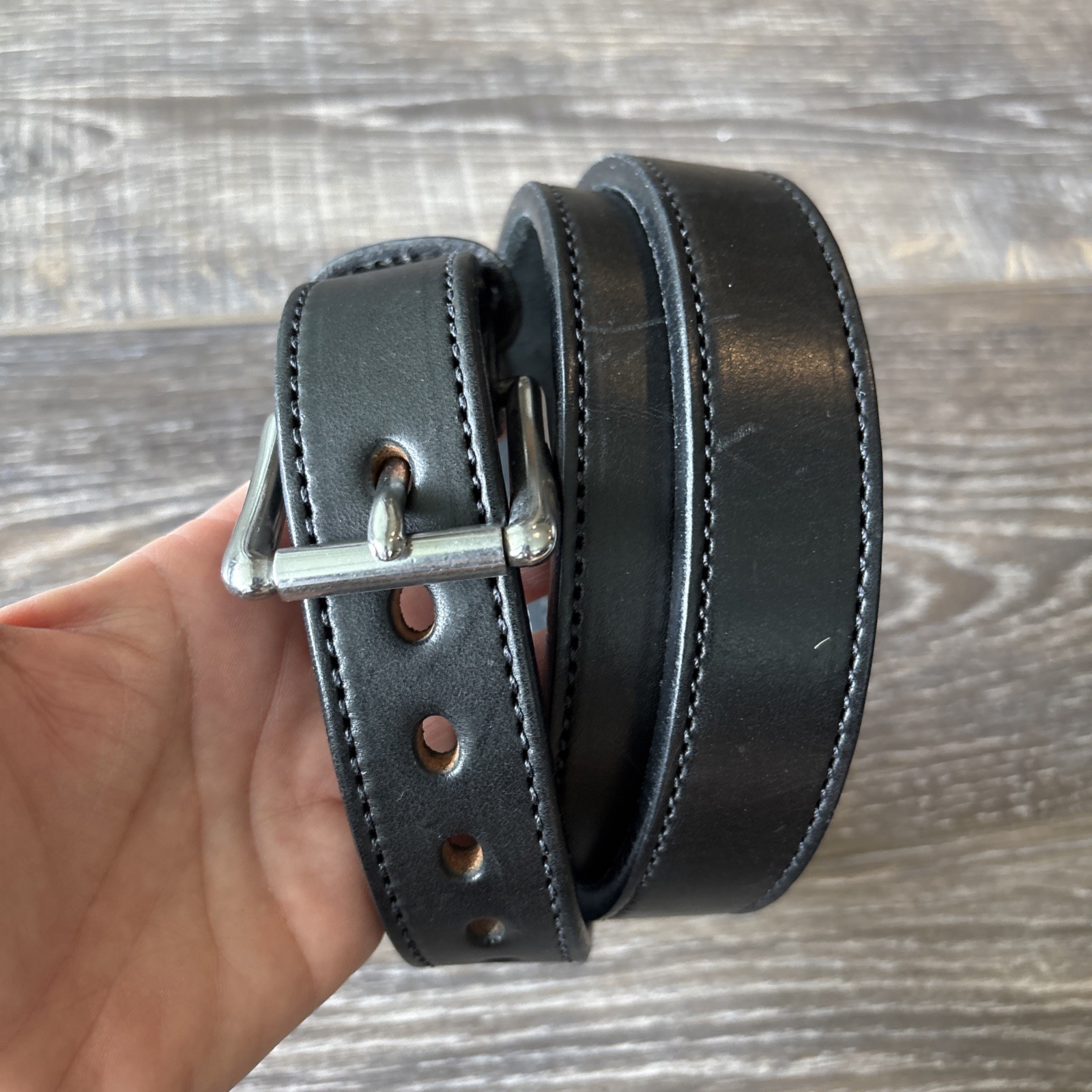 BULLHIDE BELTS MENS BLACK LEATHER DOUBLE STITCHED SOLID BELT SIZE 44 MADE IN USA