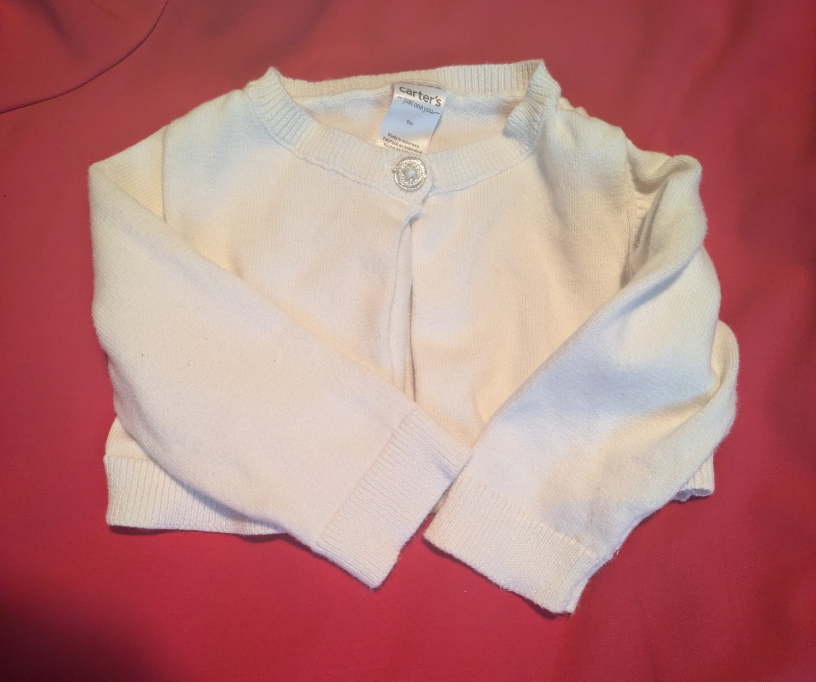 9-Month-Old Sweater For Baby Girls Made By Carters And Cotton Fabric.