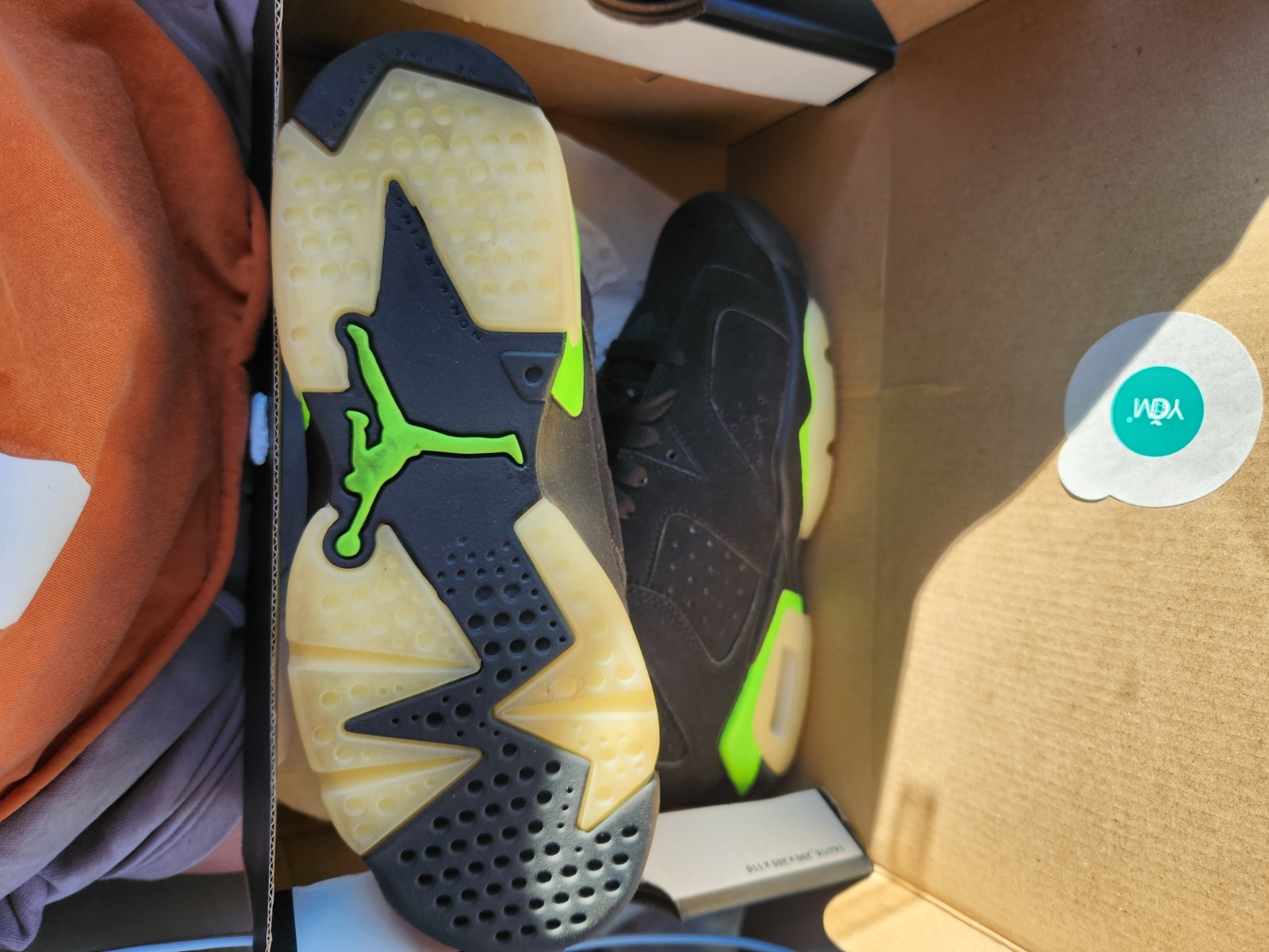 Size 4.5 (GS) – Jordan 6 Retro Mid Electric Green
