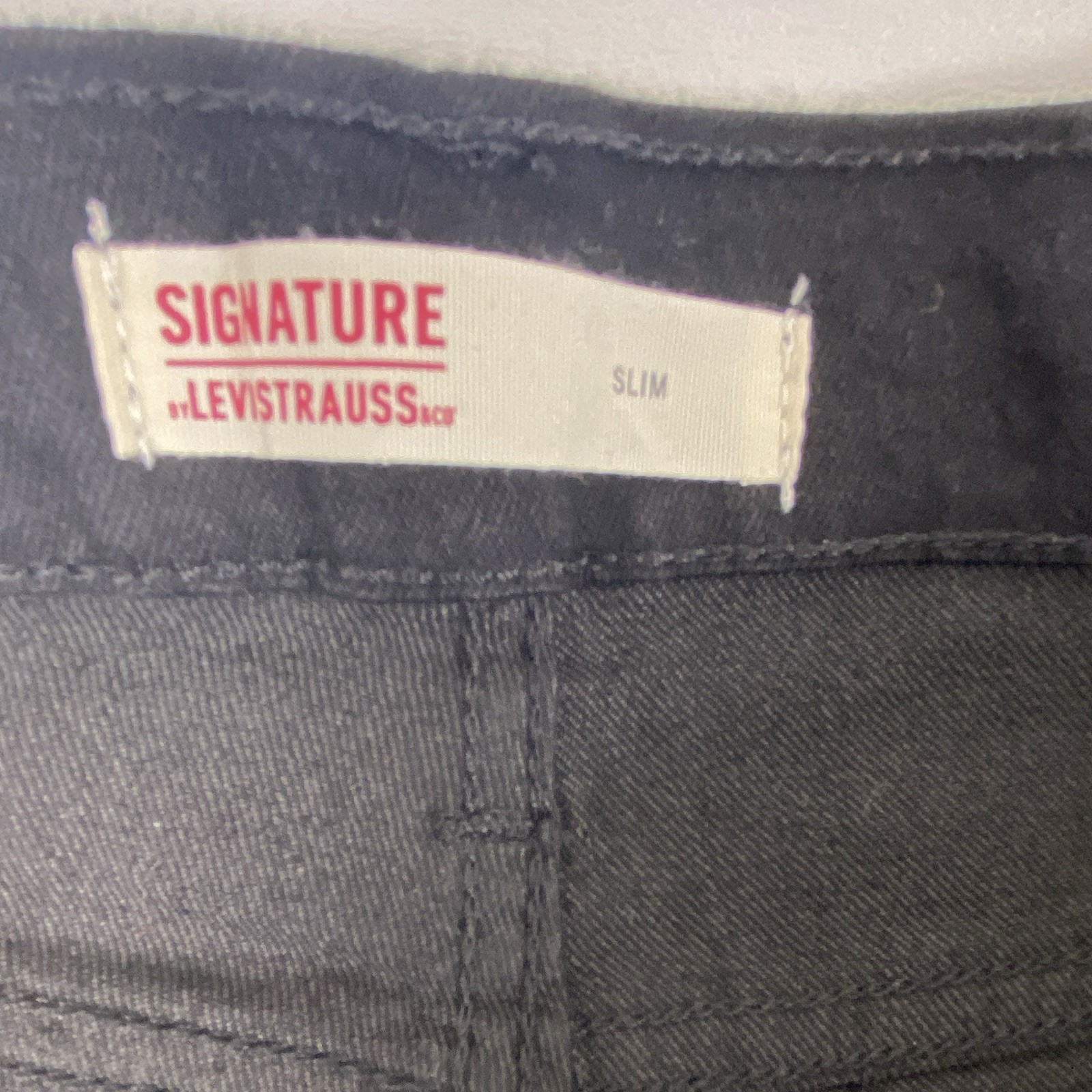 Signature by Levi Strauss & Co. Men’s Slim Fit Black Dark Wash Denim Jeans 32*32