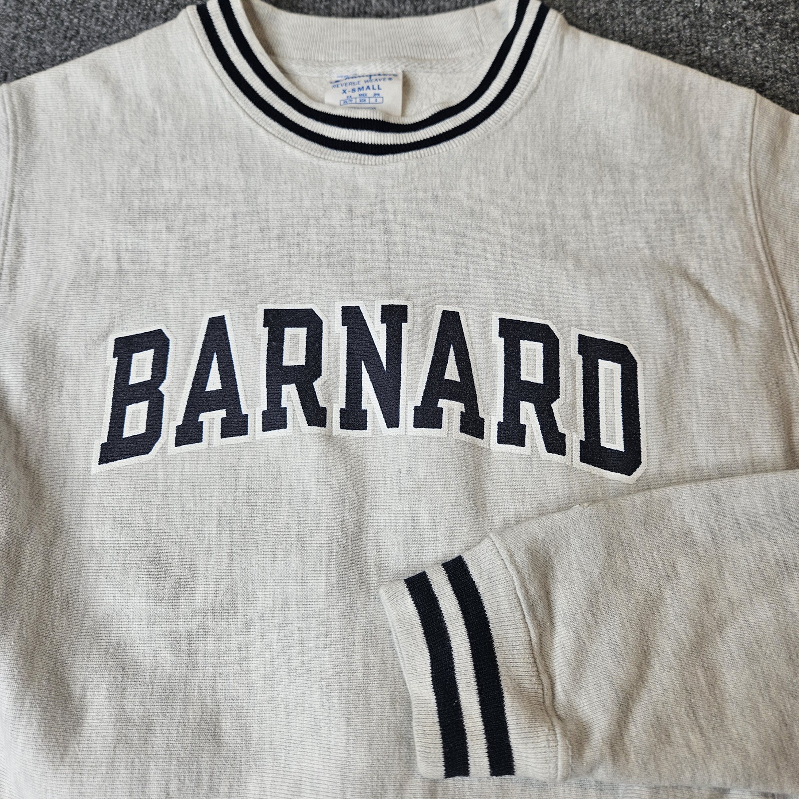 Barnard College Champion Reverse Weave Sweatshirt Gray Size XS Stripe Ribbing