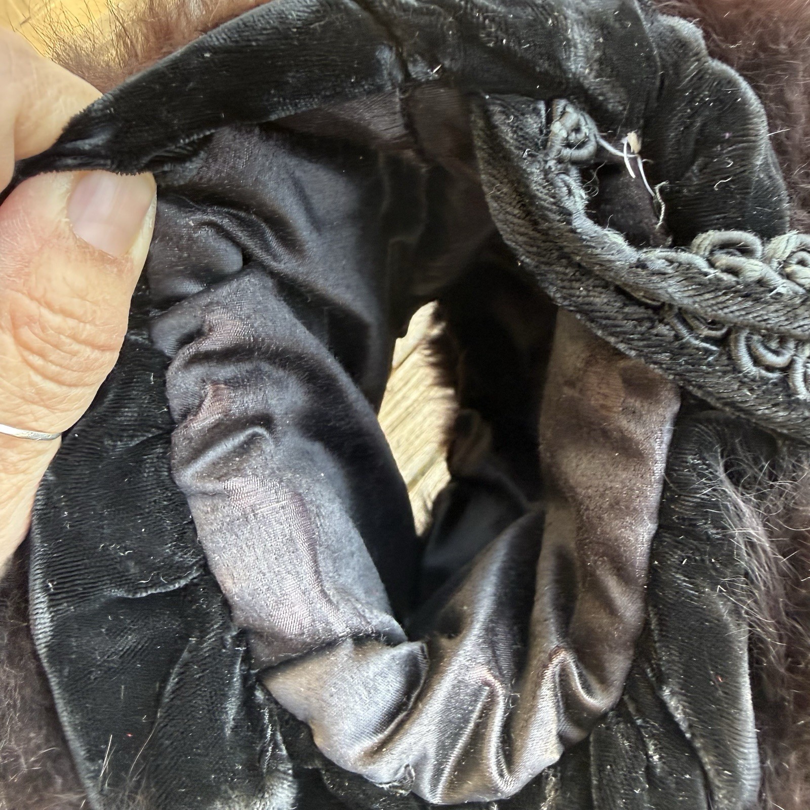 Vintage Mink Fur Muff w/ Hidden Clasp Purse Wrist Strap Brown Black GUC Luxury