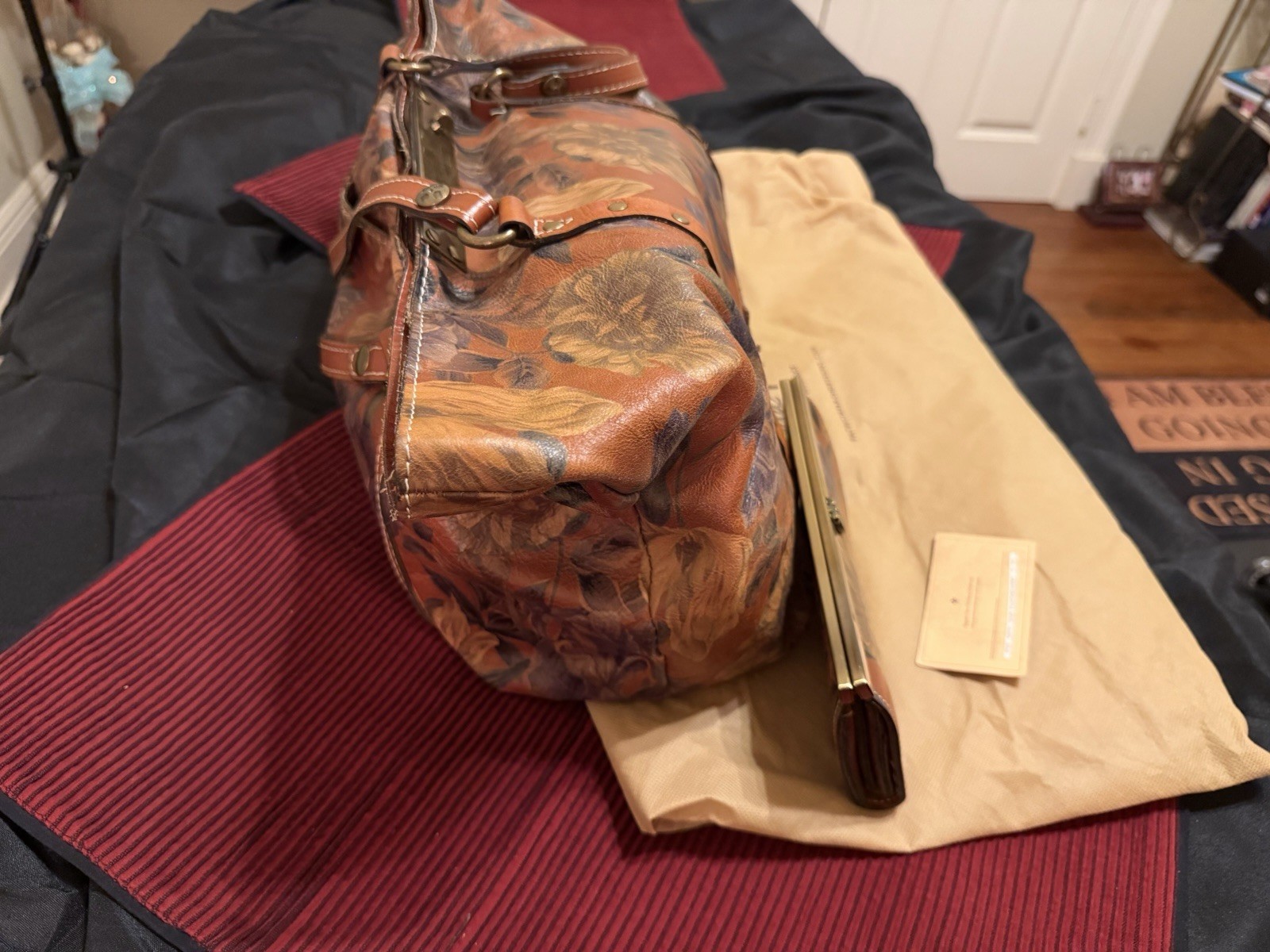 Patricia Nash Floral Large Tote Brown Multicolor Lined Inner Pockets Dust Bag