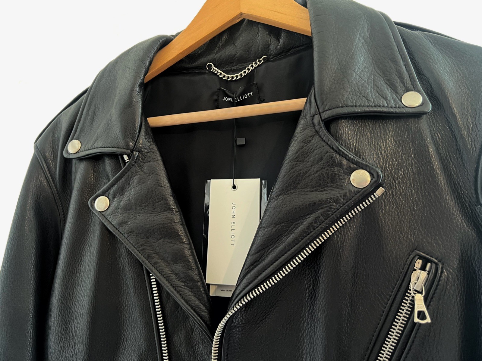 1998$ NEW Cropped John Elliott Leather Motto Jacket, Medium Size 2, Cow Leather
