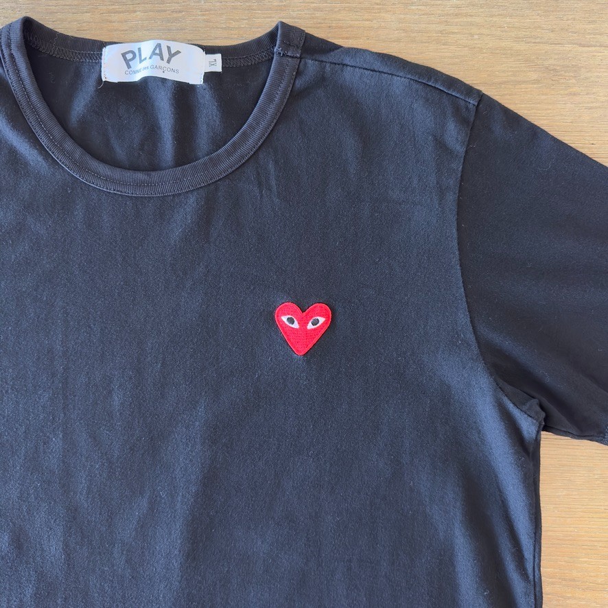 Comme des Garçons PLAY Unisex Black Red Heart Logo T-Shirt-Short Sleeve-Sz XL