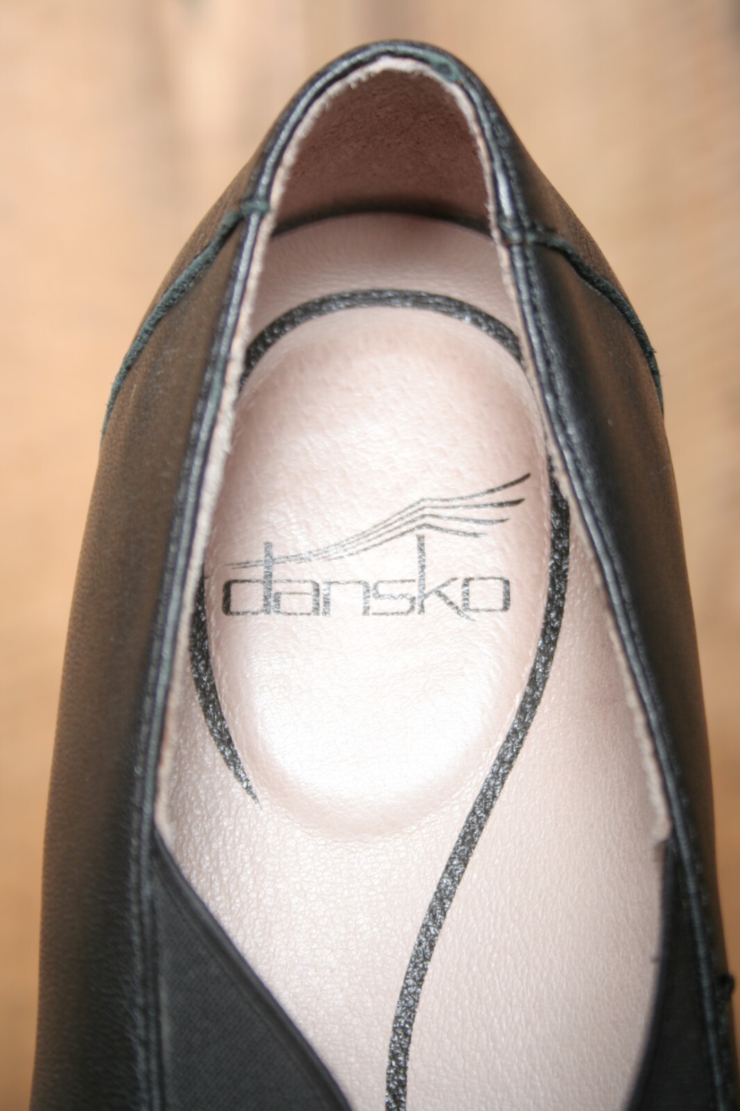 DANSKO ‘Ann’ Black Leather & Elastic Gore Loafers EUR 37 | US 6.5-7 (Defect)