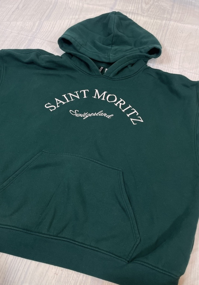 Saint Moritz Switzerland Emerald Green Pullover Hoodie Adult Size L H&M Divided