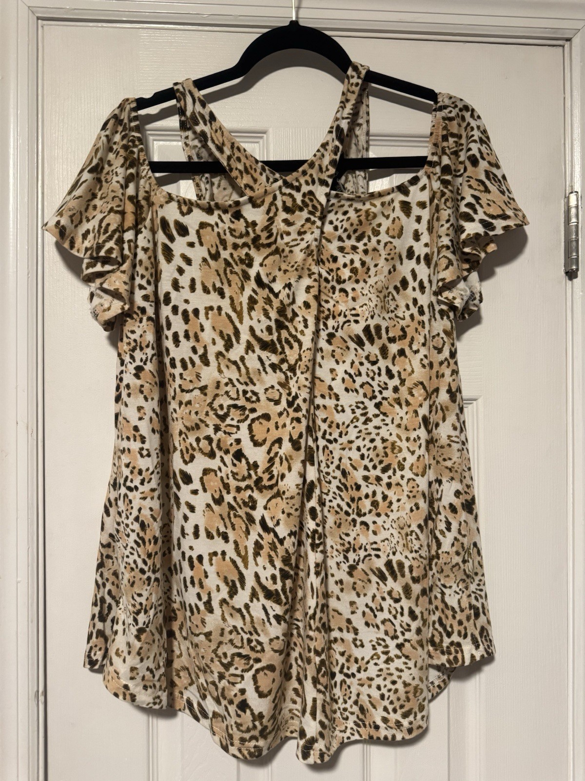 Davi & Dani Cold Shoulder Ruffle Sleeve Leopard Print Shirt – Size 3XL – NWT
