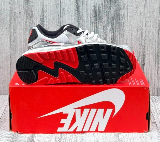 MENS NIKE AIR MAX 90 SHOES / SIZE 9.5 / PHOTON DUST-RED