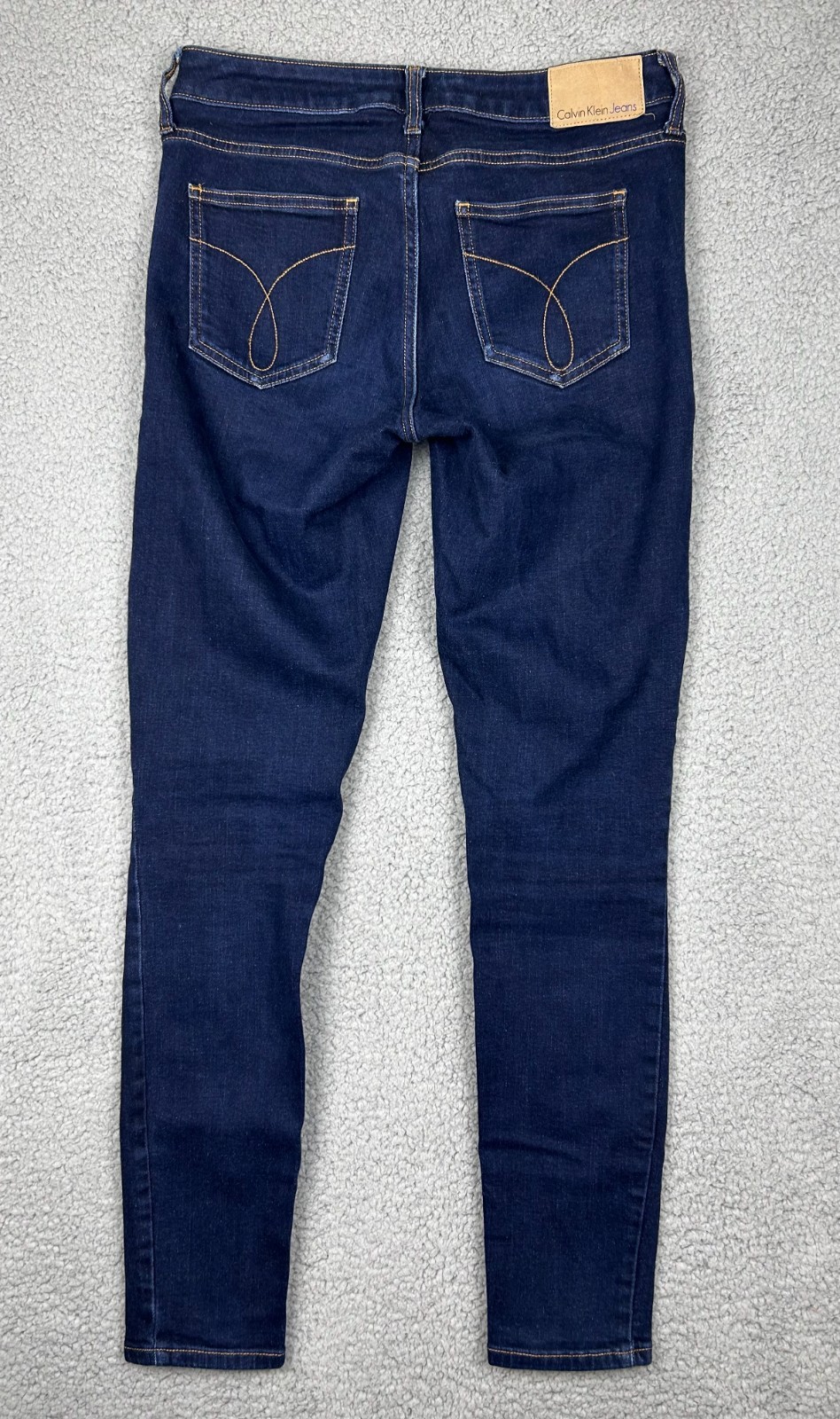 Calvin Klein Skinny Jeans Mens Size 6 Medium Wash Blue Denim 5-Pocket Design