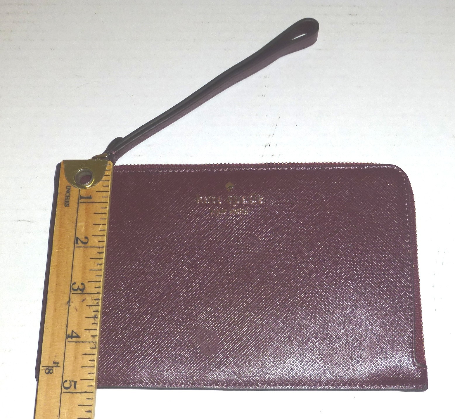 Kate Spade Staci Medium L-Zip Leather Wristlet 7.75″x4.75″ HAS STAINS READ