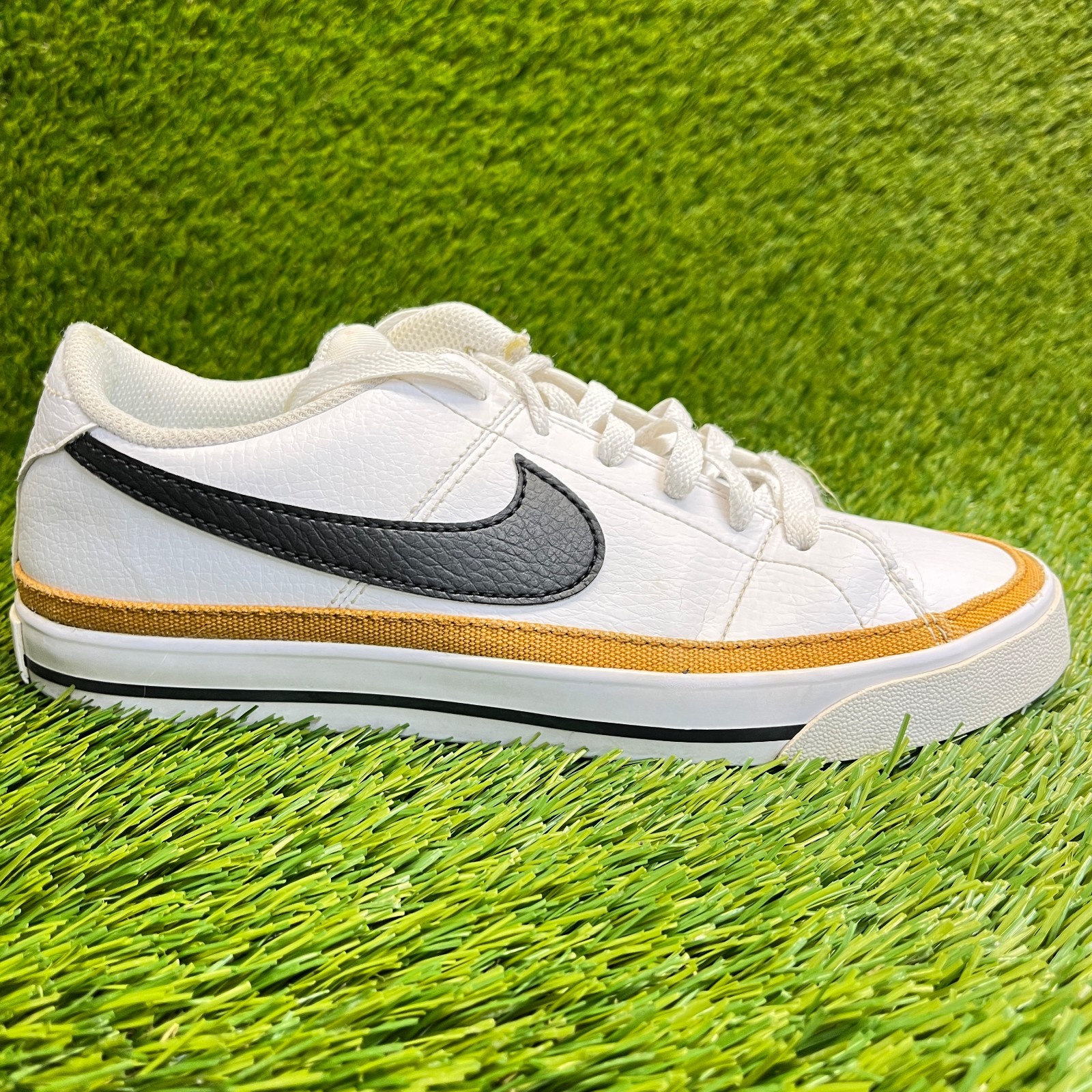 Nike Court Legacy Next Nature Womens Size 7.5 White Black Athletic Shoes Sneaker