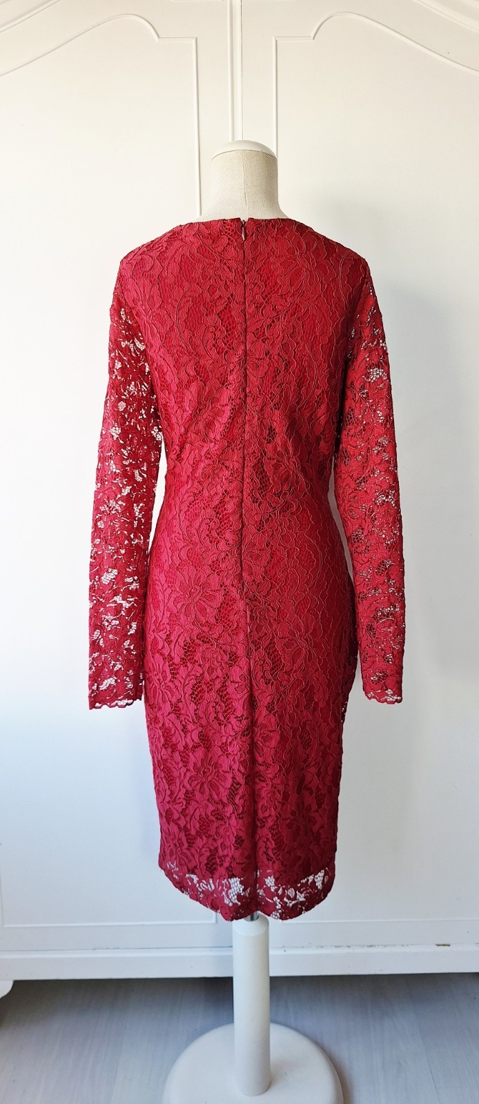 JOE BROWNS Deep Red Lace Midi Pencil Dress Gold Beaded Formal Party Size 10
