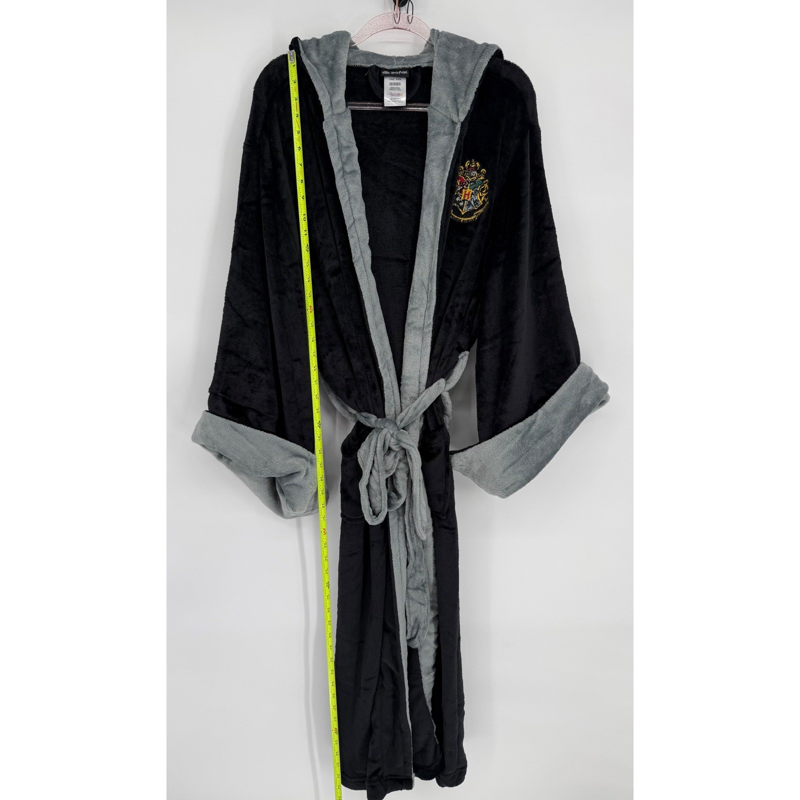 Harry Potter Wizarding World PJammy Black Plush Hooded Robe Hogwarts Crest Sz OS