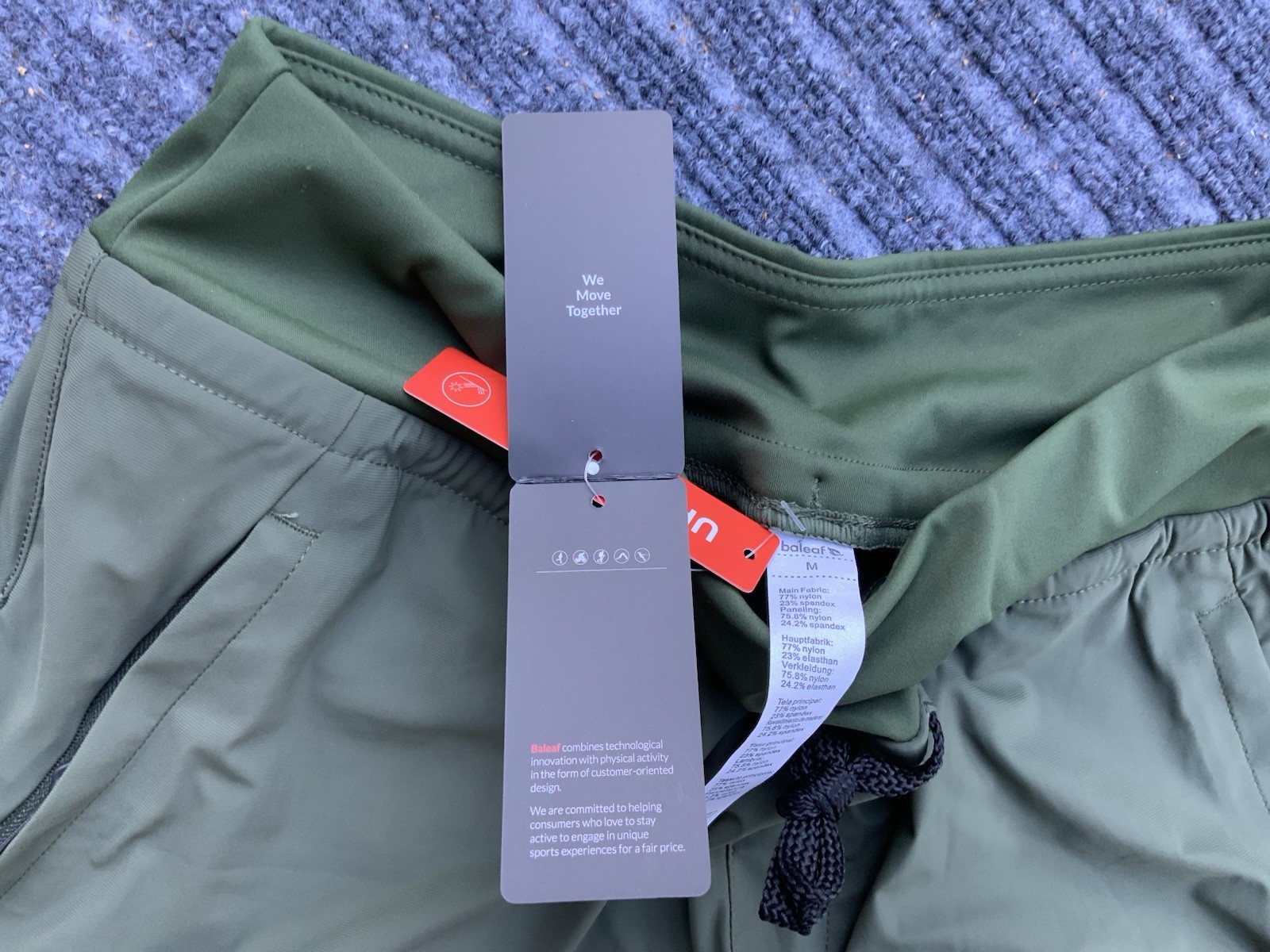 Baleaf Women’s Green UPF 50+ Hiking Jogger Pants Size M New With Tags