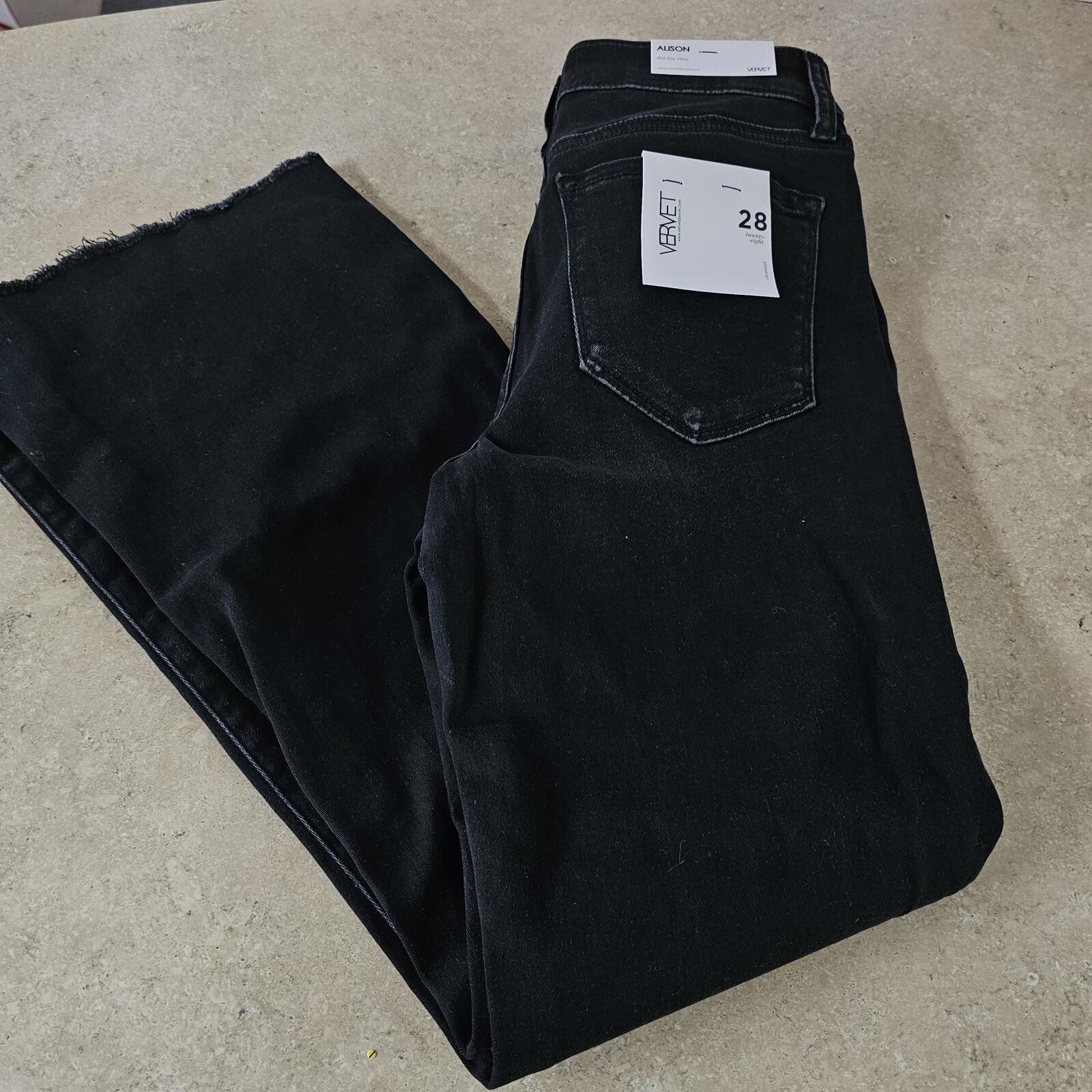 Vervet Mid Rise Step Hem Crop Flare Alison BLACK 28 NEW