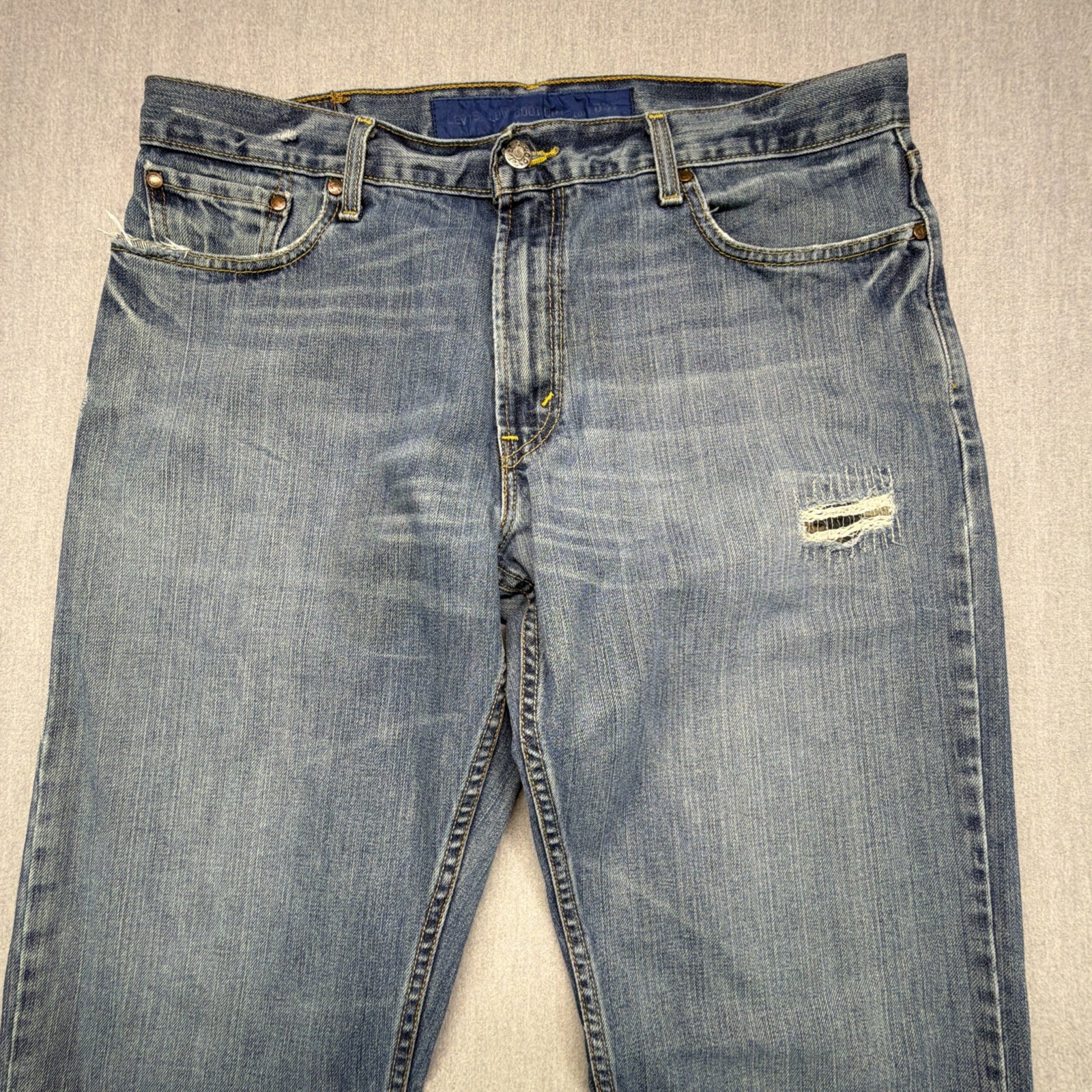 Vintage Levis 527 Jeans Bootcut 36×34 Mens Blue Distressed