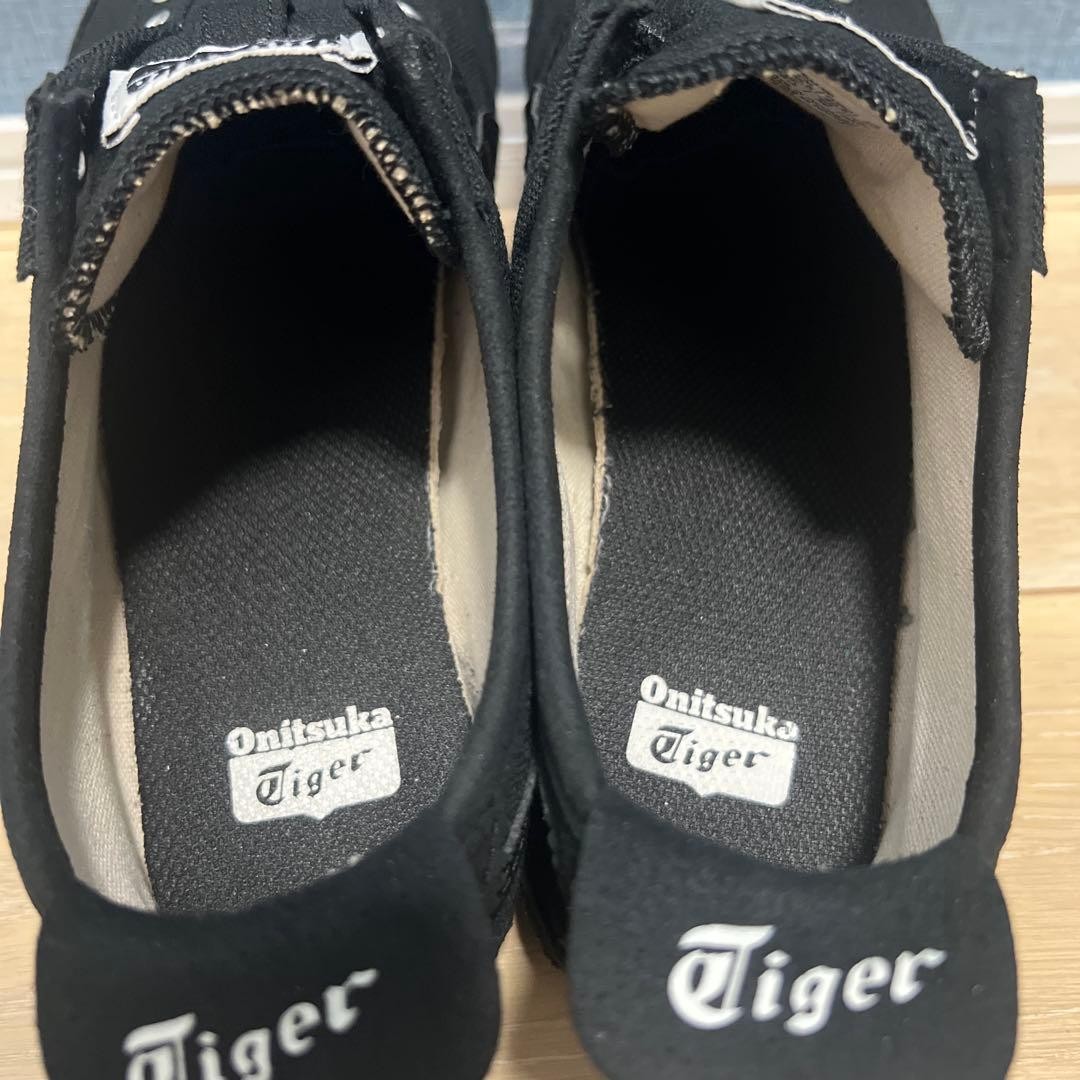 Onitsuka Tiger Mexico 66 Slip-On Men 7.5 US Black Good Condition