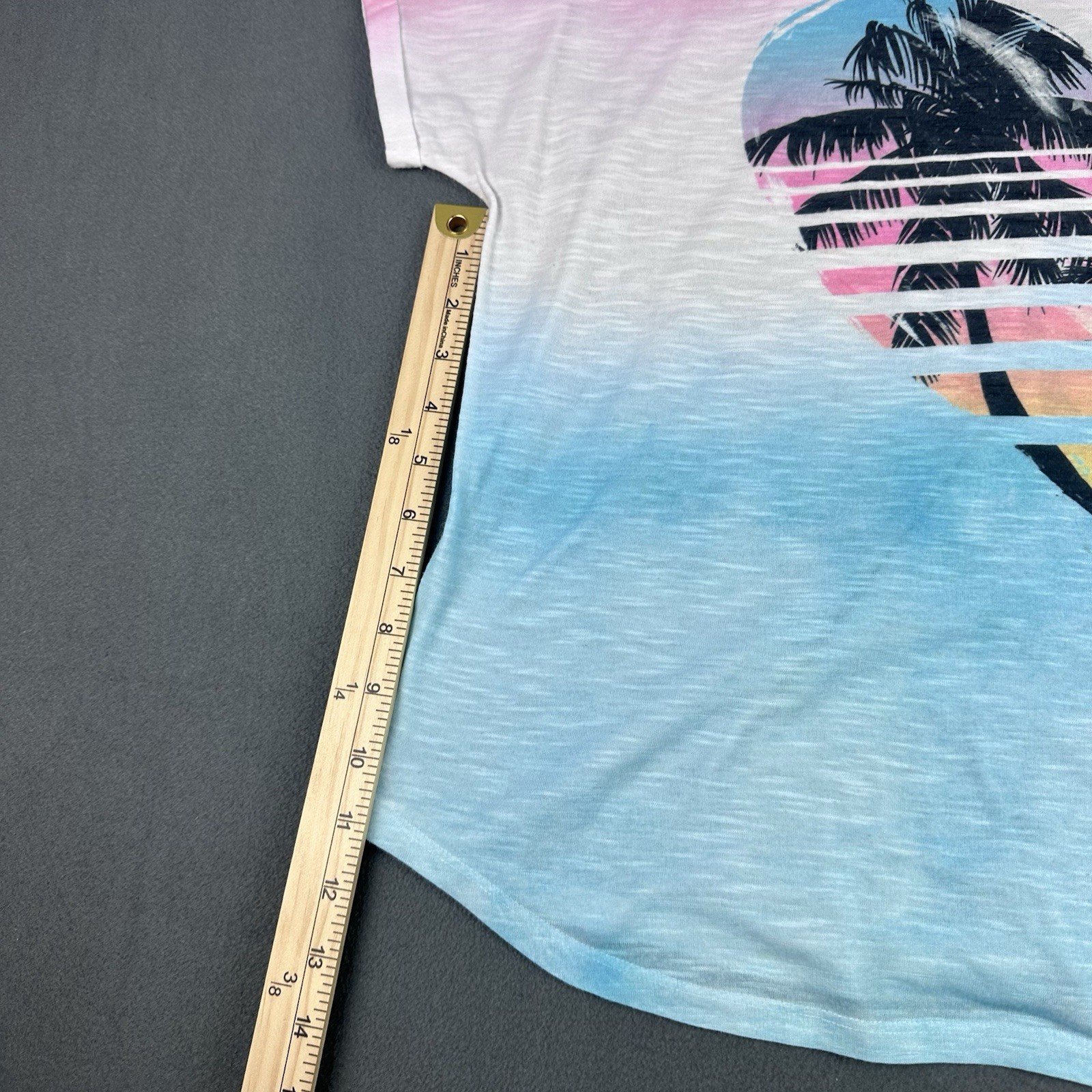 Jerry Leigh Junior’s XXL Tropical Beach Heart ombre Scoop Neck Tee Pre-owned