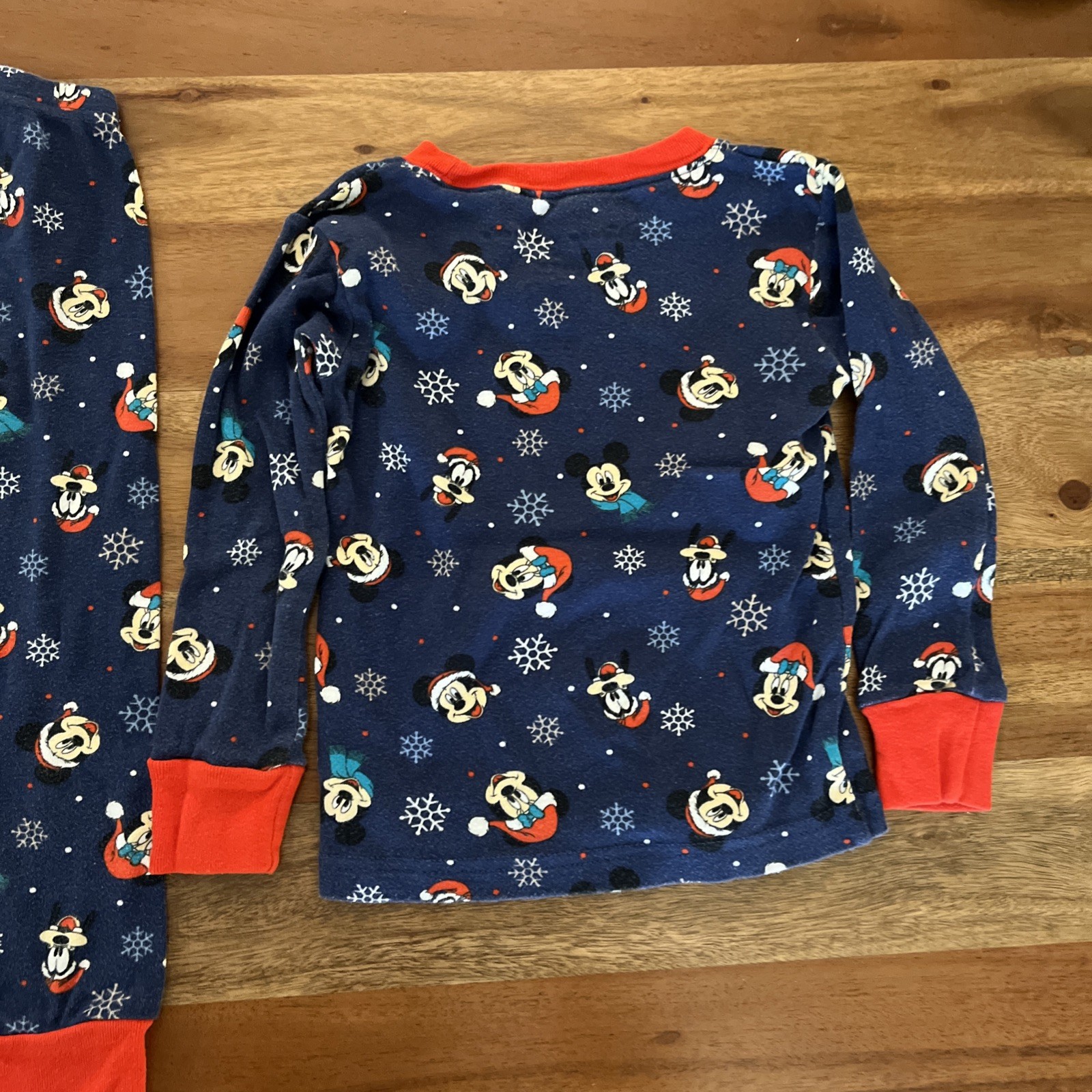 Toddler Mickey Mouse Disney Pajama Set Size 2T Gender Neutral