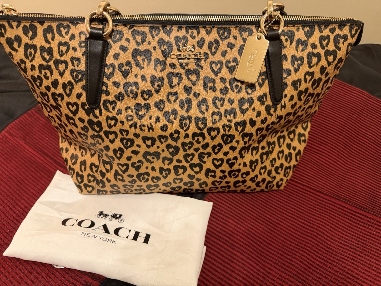 Coach Leopard Print Tote Zip Top Lined Inner Pockets Gold Hardware Dust Bag