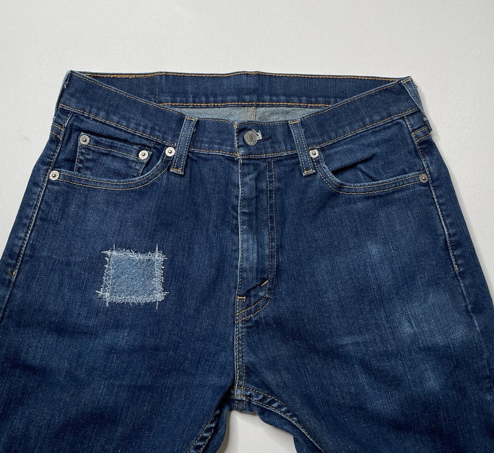 Vintage Wash Levi’s 513 Slim Straight Leg Denim Blue Jeans 30 x 31