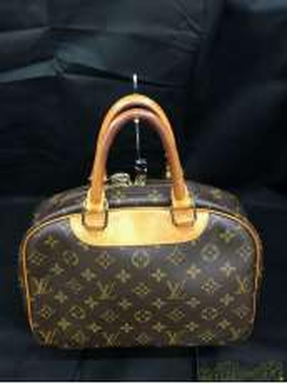 Louis VUITTON Trueville M42228 Used