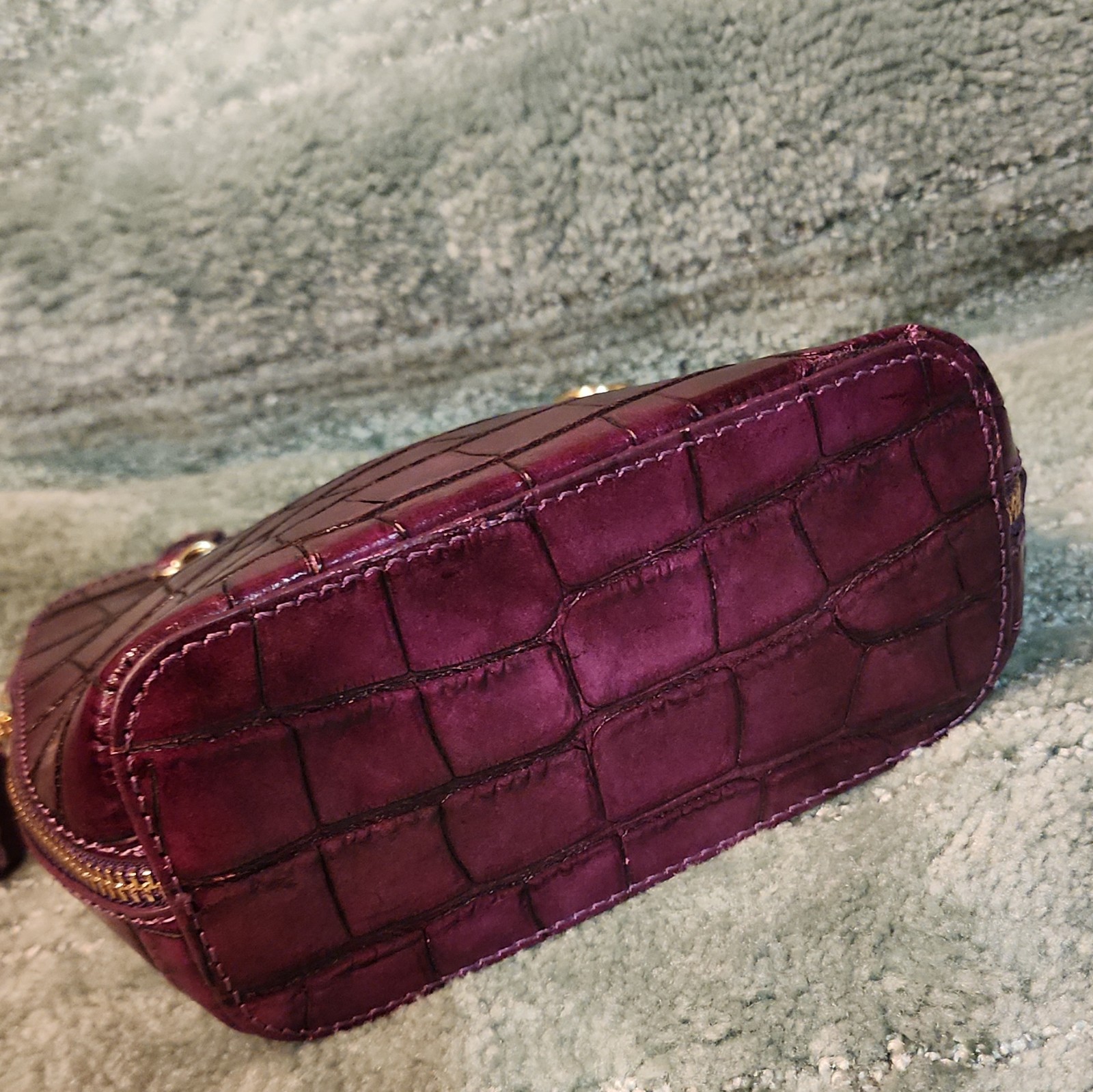 Firenze Burgundy Croc Embossed Case with Gold Crest Logo