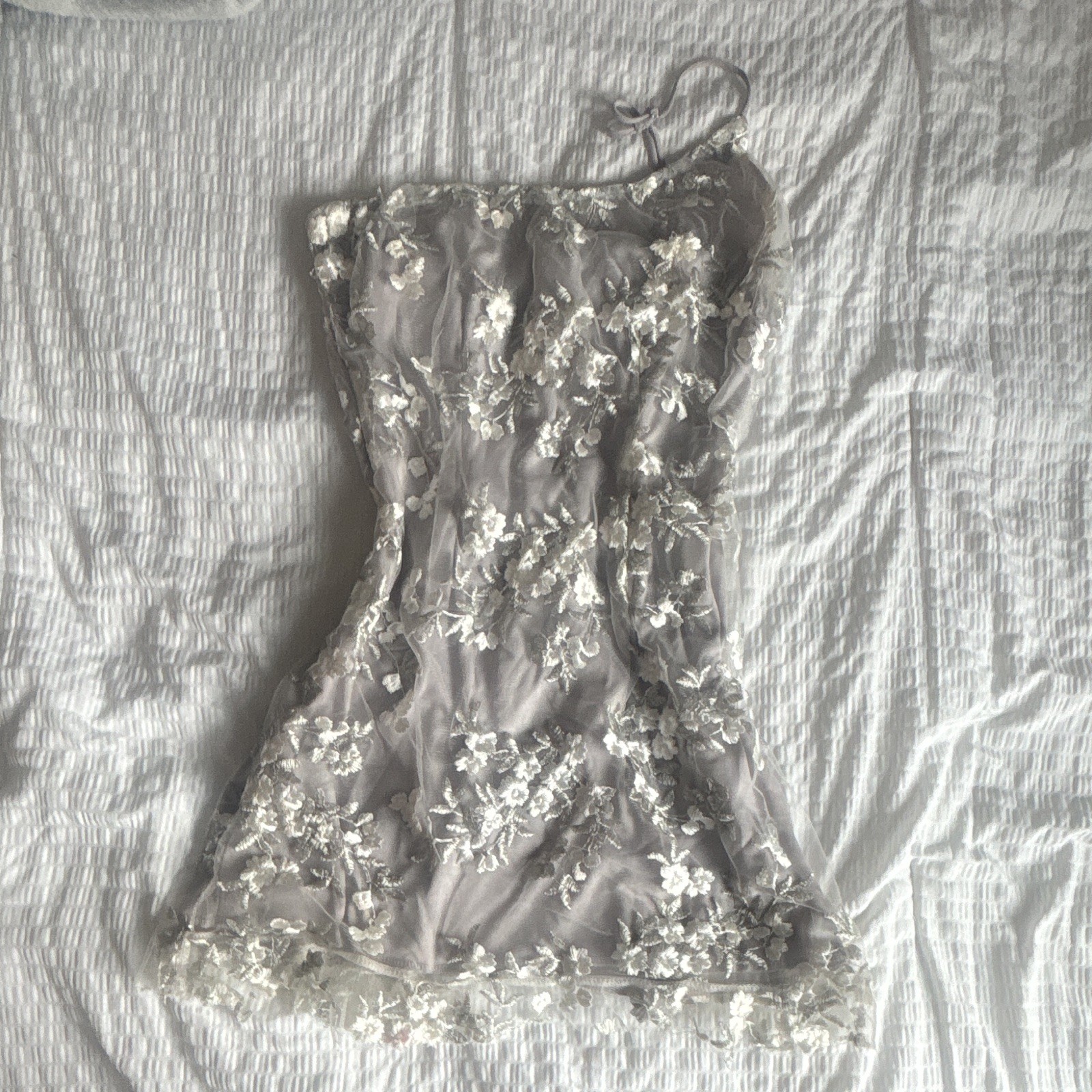 Gray/Silver Floral Embroidered Lace Chemise Nightgown, Women’s Size L