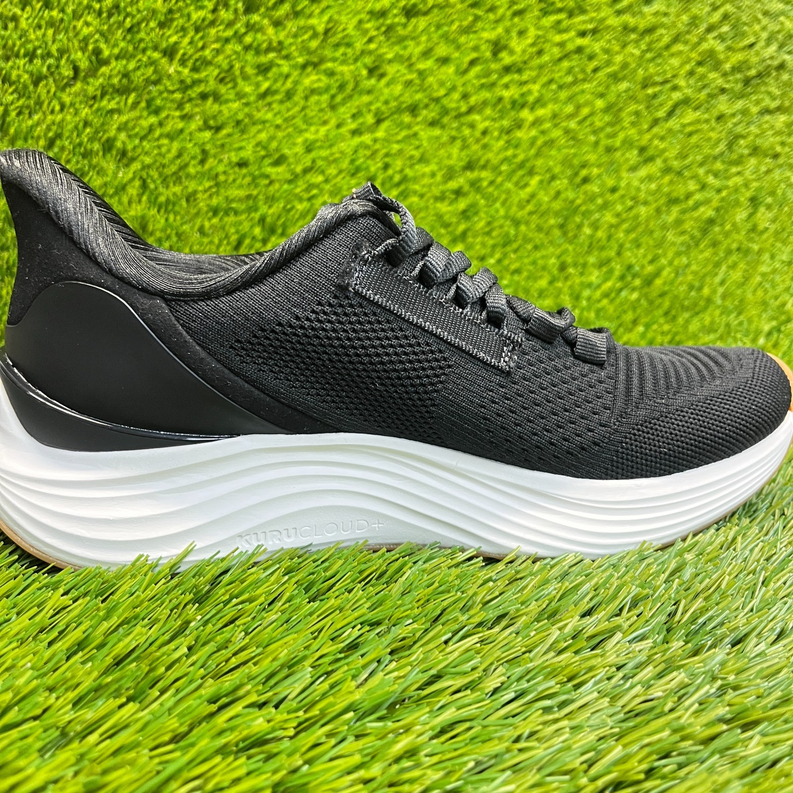 Kuru Atom 2 Womens Size 7 Black White Athletic Running Walking Shoes Sneakers
