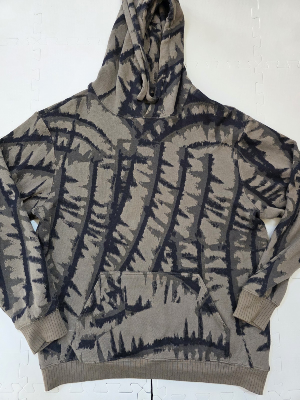 TWENTY Montreal Hyper Reality Hoodie Green Black Men’s M Medium