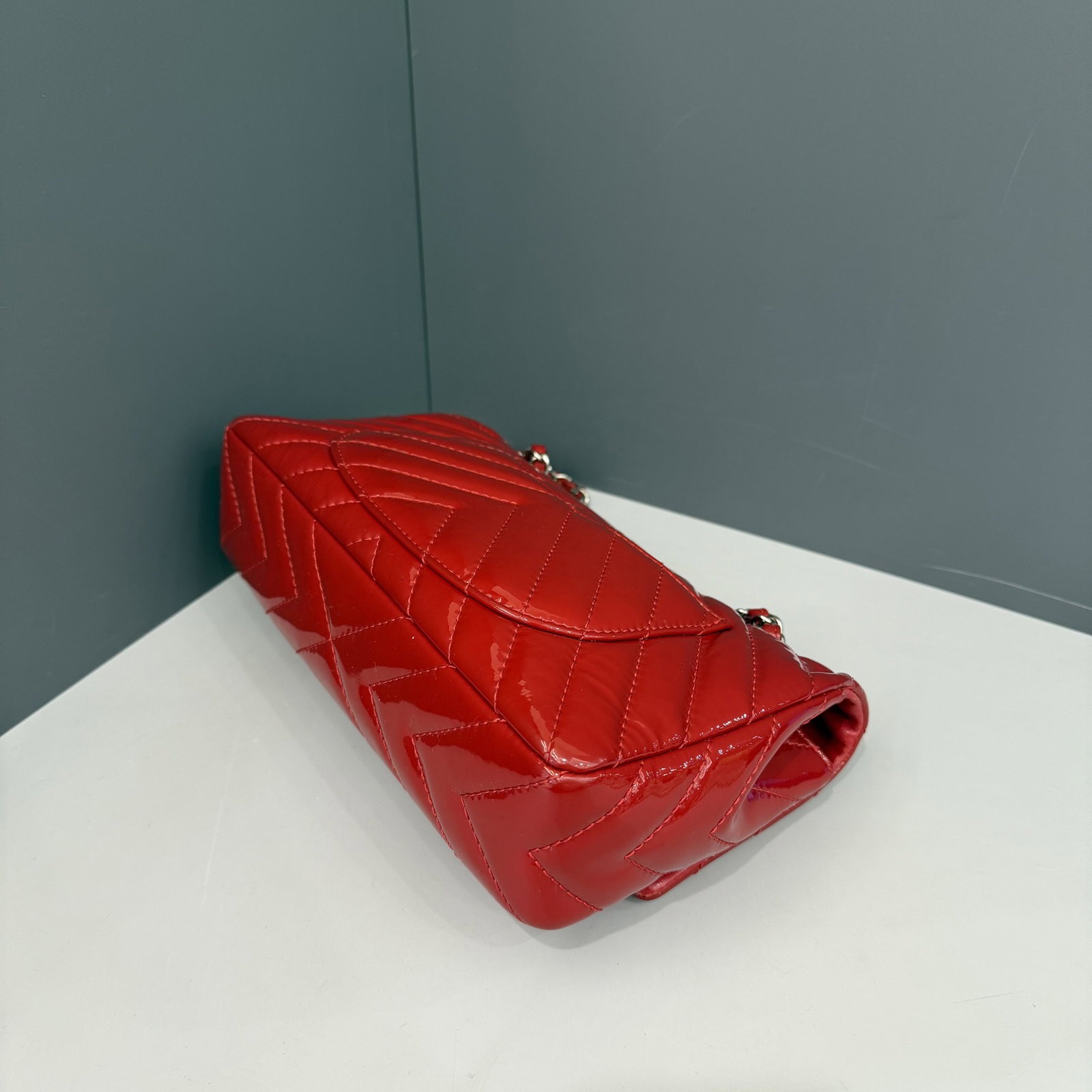 Chanel Medium Single Flap Red Patent Calfskin (hs040926d3)