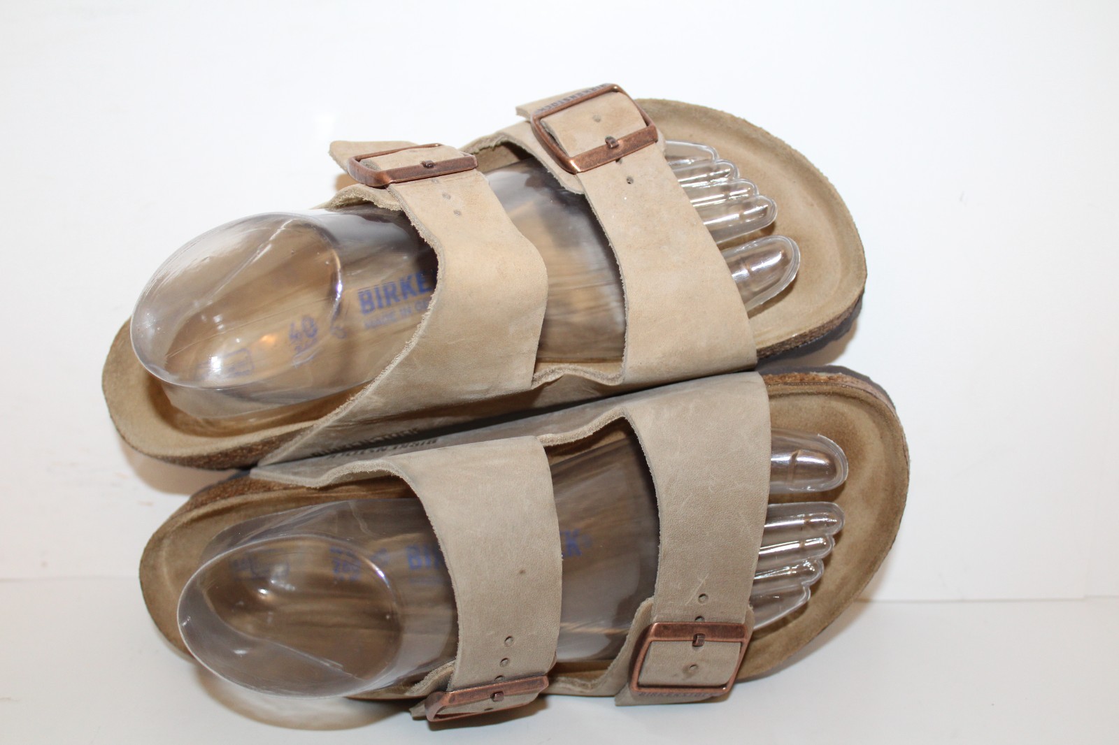 Birkenstock Arizona Leather Sandals Womens Sz 9 Regular/Wide Soft Footbed (READ)
