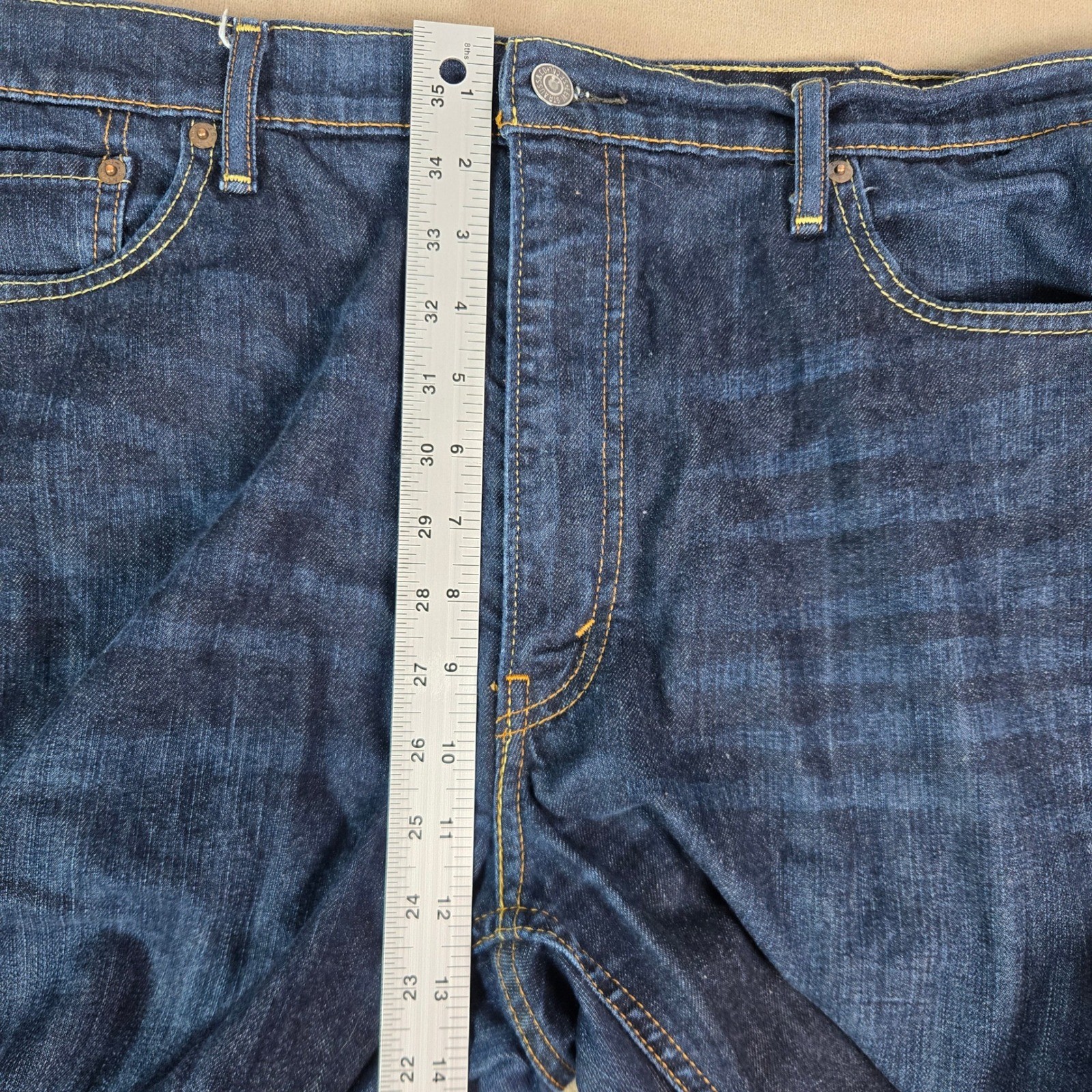 Levis 541 Athletic Taper Mens Jeans Dark Wash Blue Denim 40×32 (Measures 40×30)