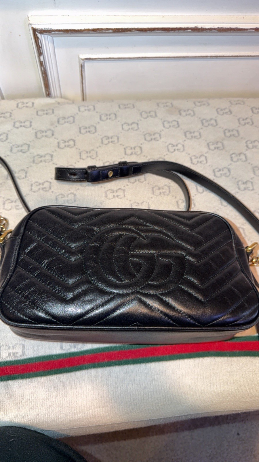 GUCCI GG Marmont Quilted Shoulder Bag Black Gold Hardware Adjustable Strap
