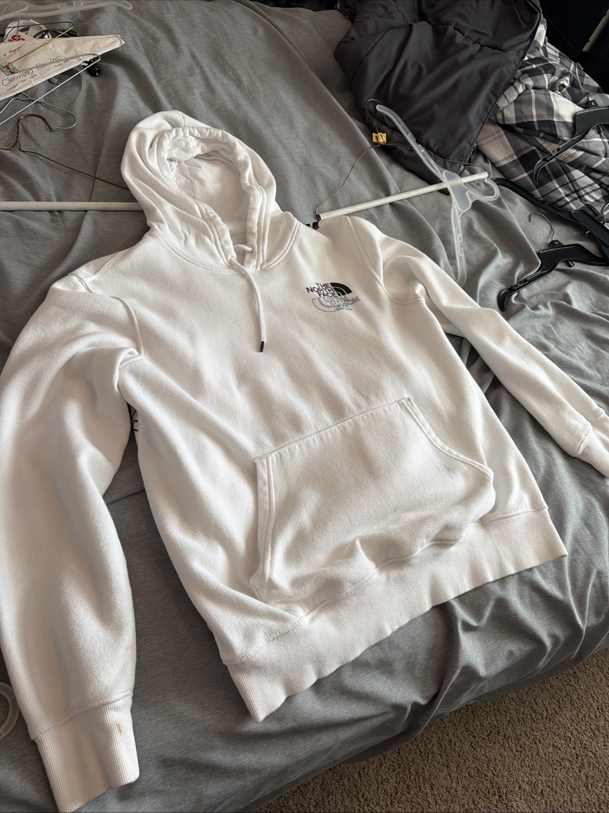 North Face Men’s Hoodie Large White