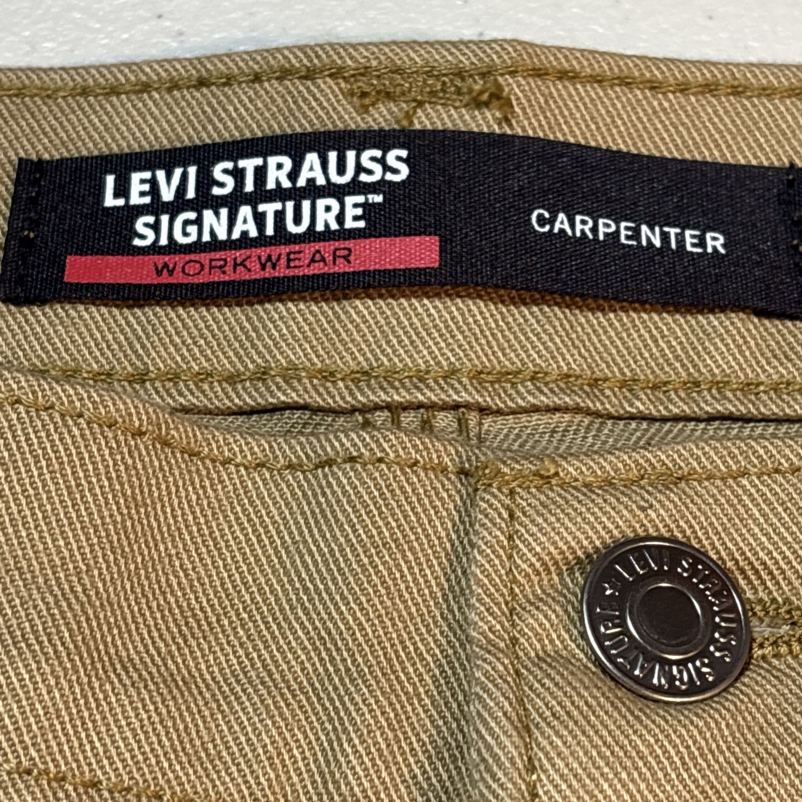 Levi’s Strauss Signature Workwear Carpenter Canvas 42×30 (actual 42×29 1/2) NWT