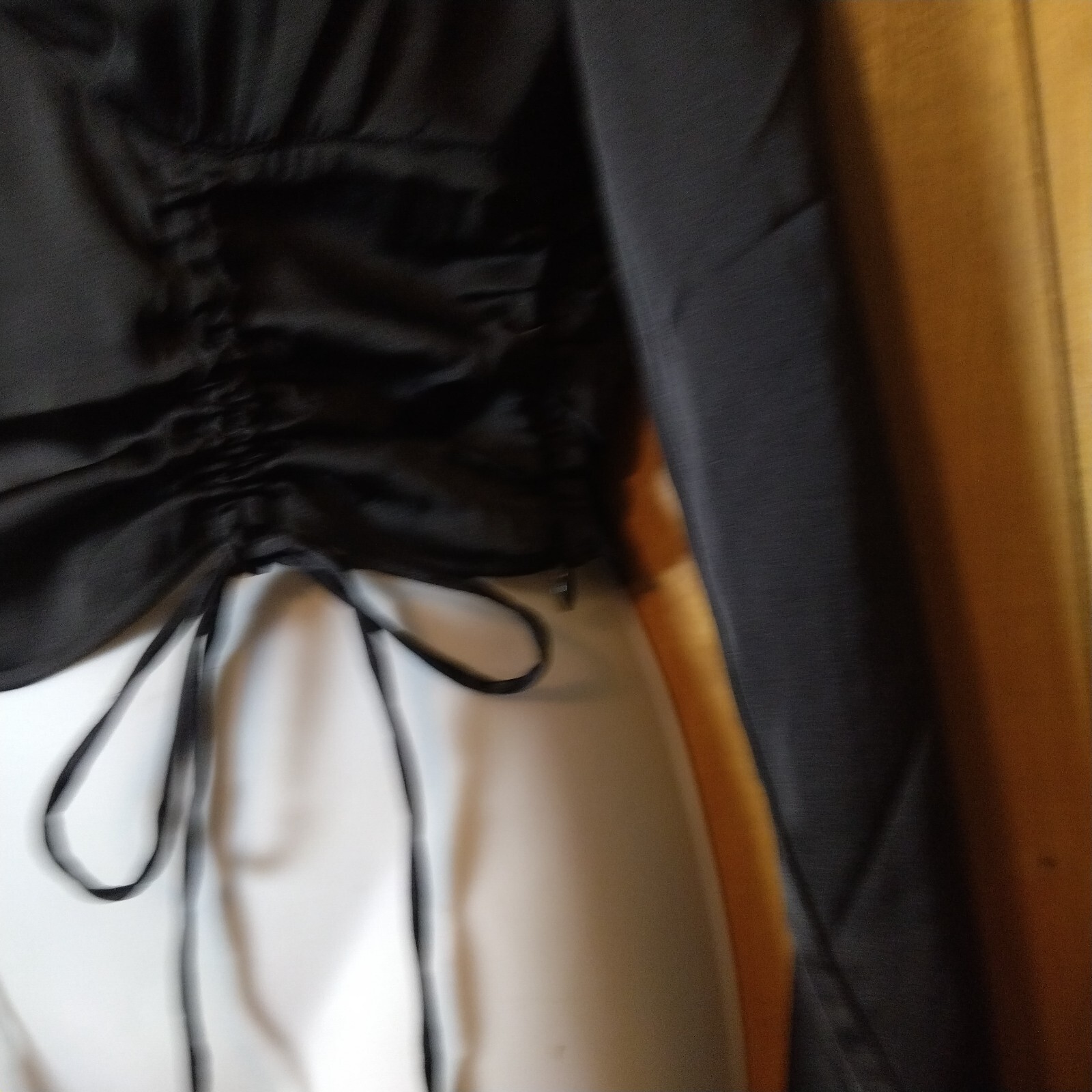 Divided H&M Women’s Small Long Sleeve Black Crop Side Zip Ruched Front Top NEW
