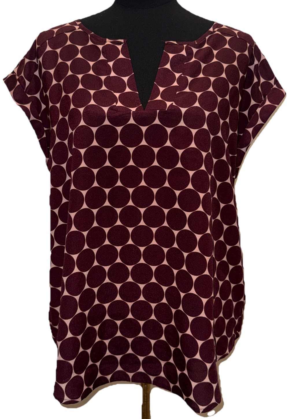7th Avenue Women’s Burgundy & Pink Polka Dot Short Sleeve V-Neck Blouse, Large