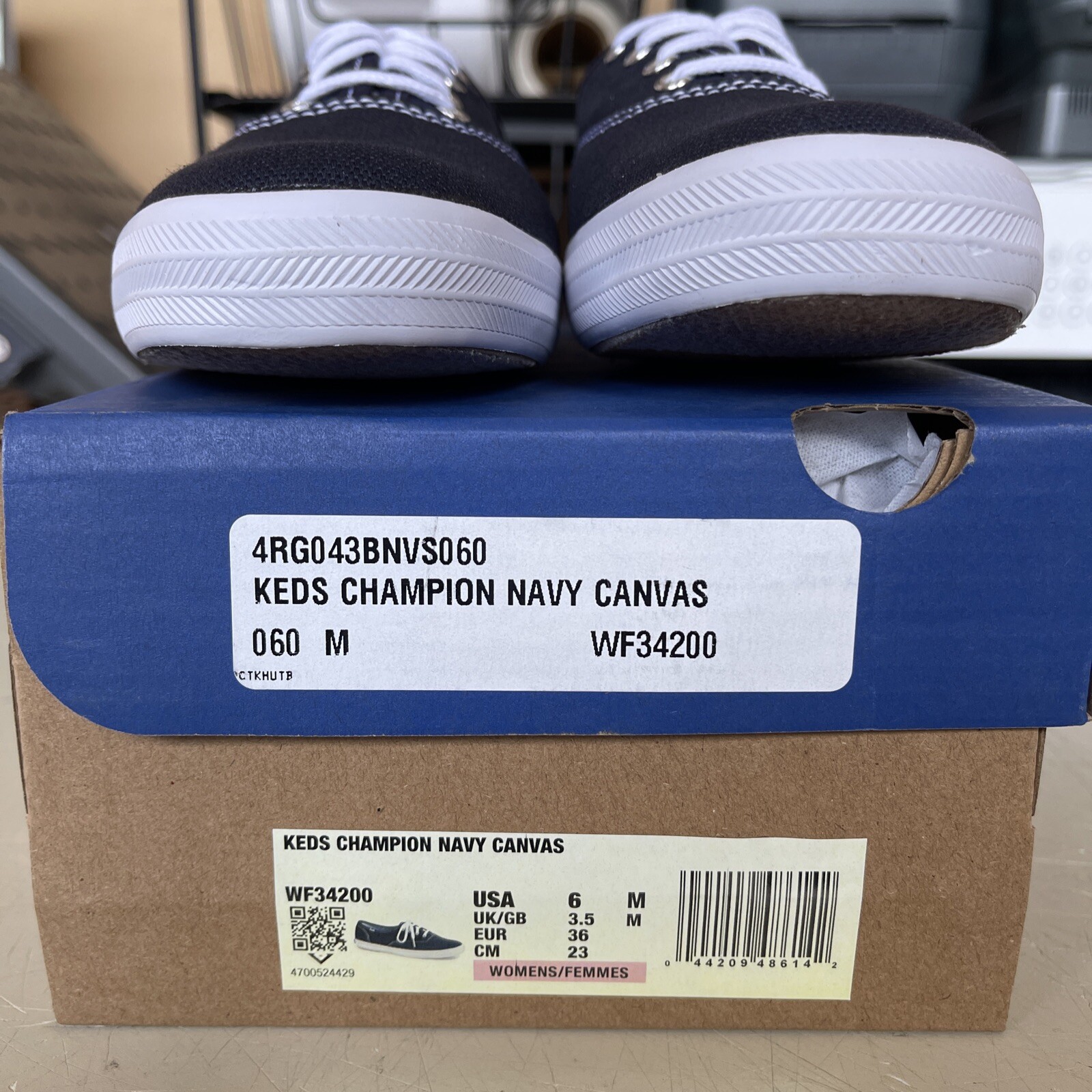 PICK SIZE/ Keds Women’s Champion NAVY Canvas Shoe