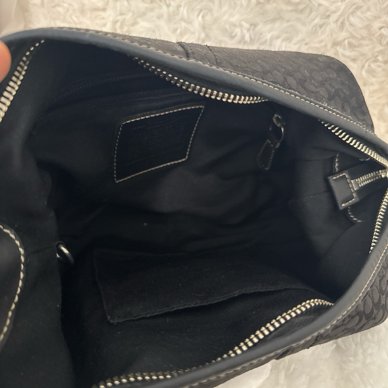 Coach Signature Black Small hobo Shoulder Bag Silver Hardware Zip Top